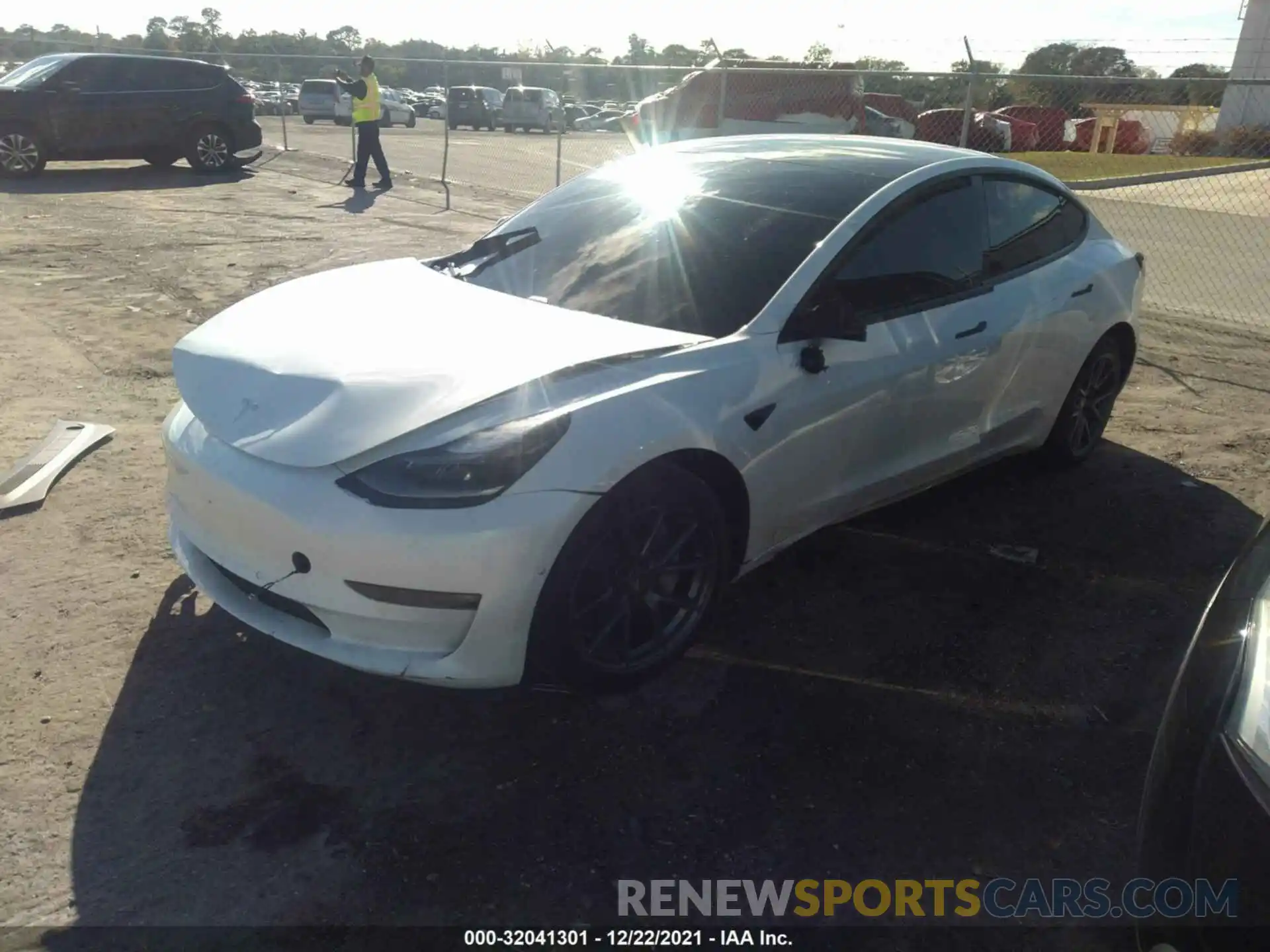 2 Photograph of a damaged car 5YJ3E1EB9MF047422 TESLA MODEL 3 2021