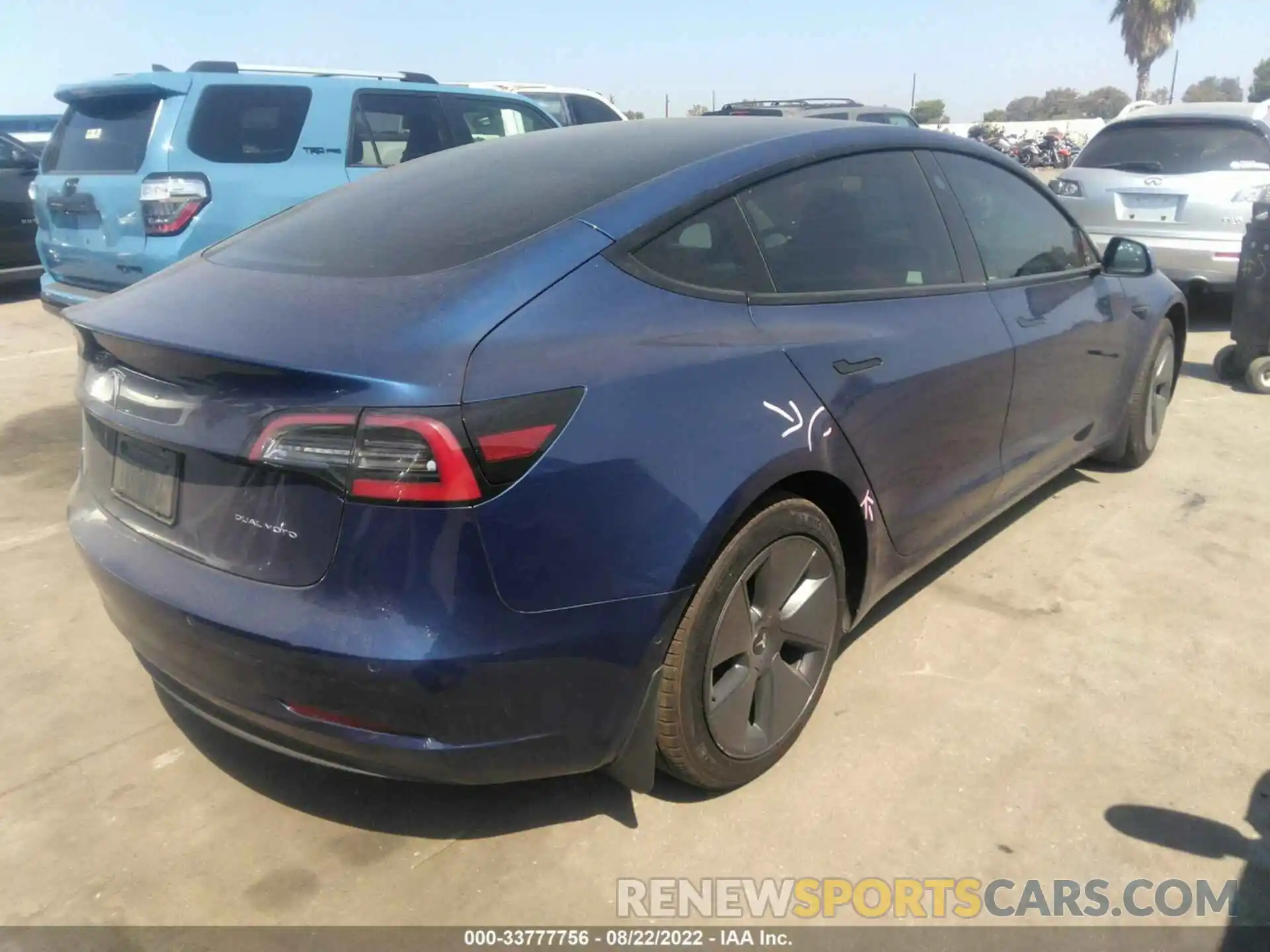 4 Photograph of a damaged car 5YJ3E1EB9MF072353 TESLA MODEL 3 2021