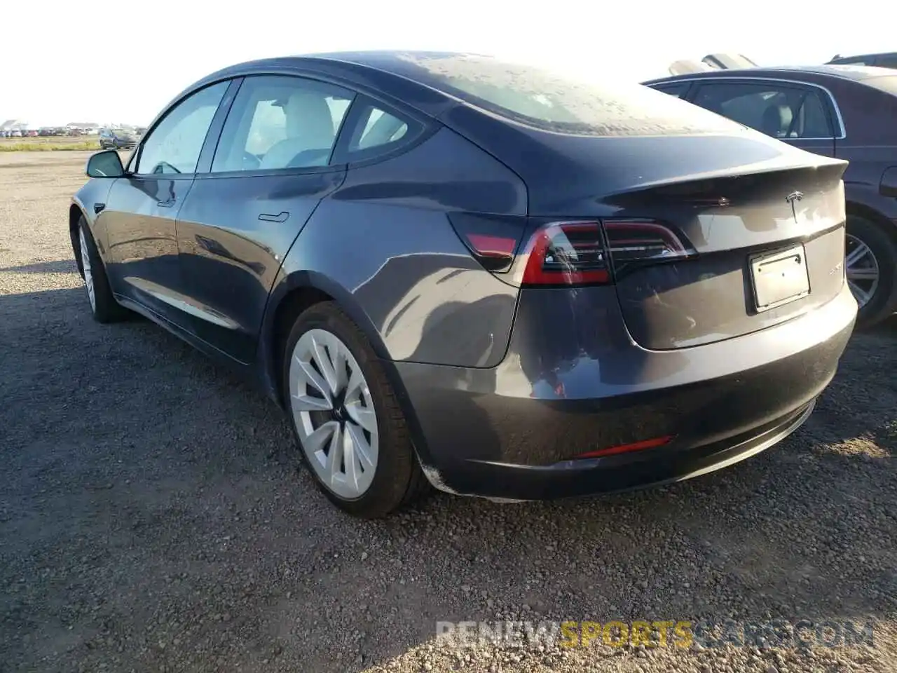 3 Photograph of a damaged car 5YJ3E1EB9MF083398 TESLA MODEL 3 2021