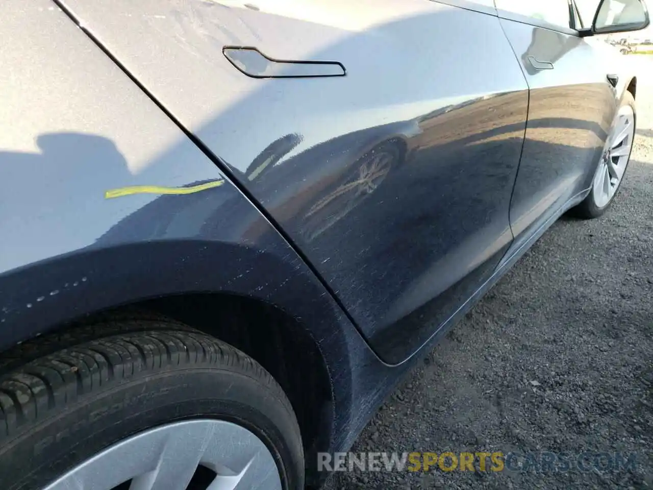 9 Photograph of a damaged car 5YJ3E1EB9MF083398 TESLA MODEL 3 2021