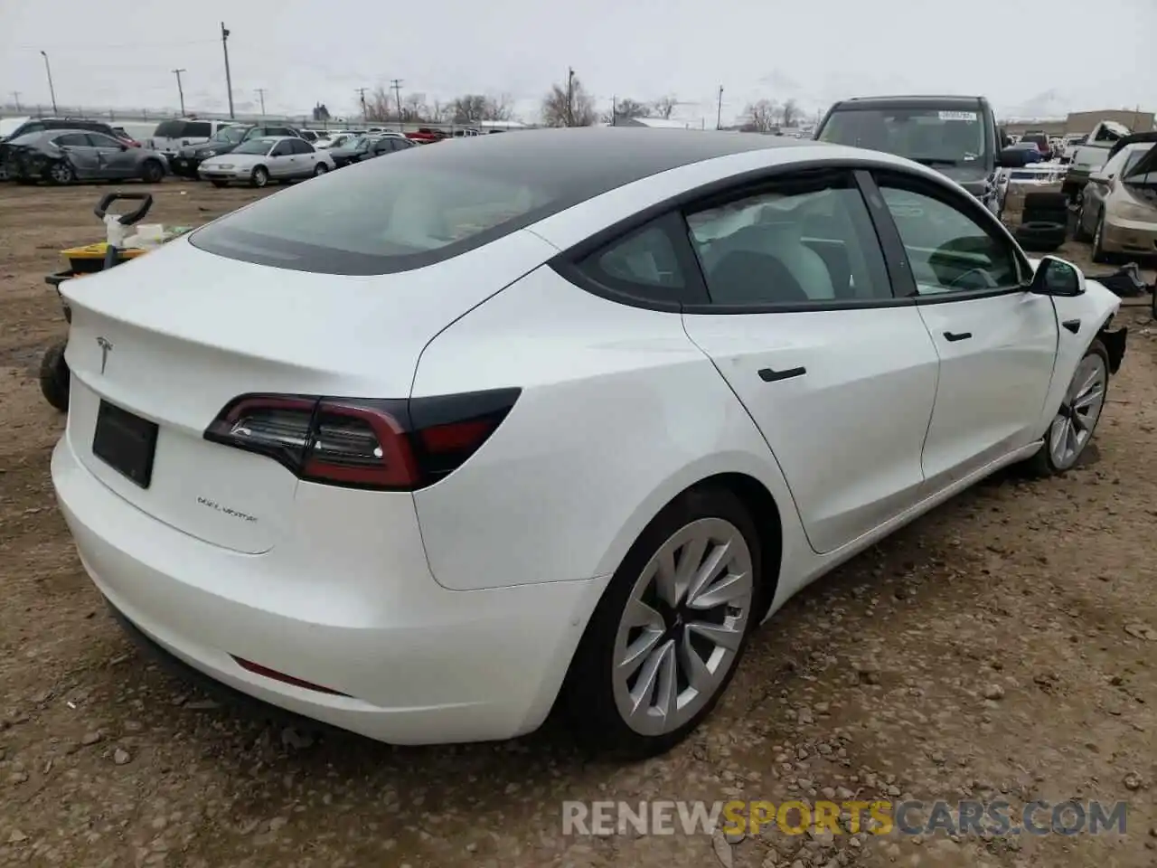 4 Фотография поврежденного автомобиля 5YJ3E1EB9MF866754 TESLA MODEL 3 2021