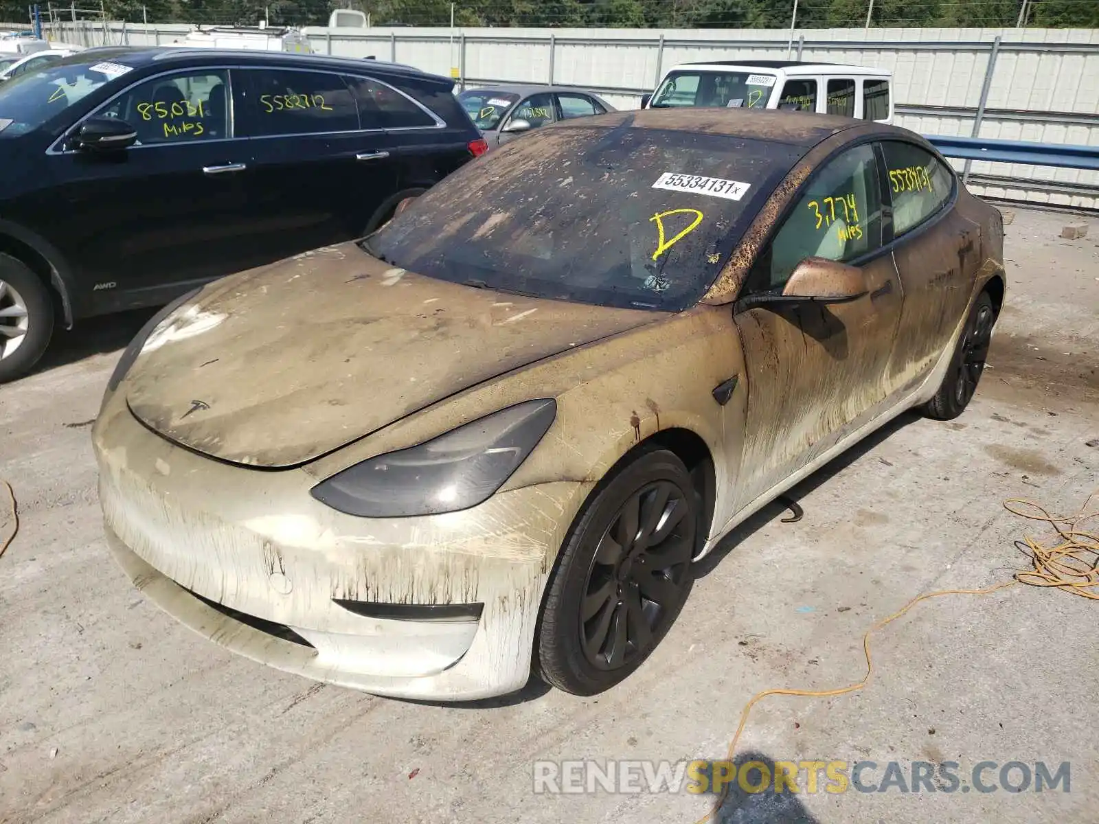 2 Photograph of a damaged car 5YJ3E1EB9MF903284 TESLA MODEL 3 2021