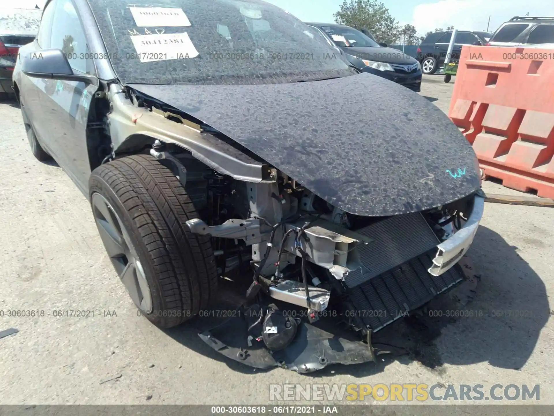 6 Photograph of a damaged car 5YJ3E1EB9MF938441 TESLA MODEL 3 2021