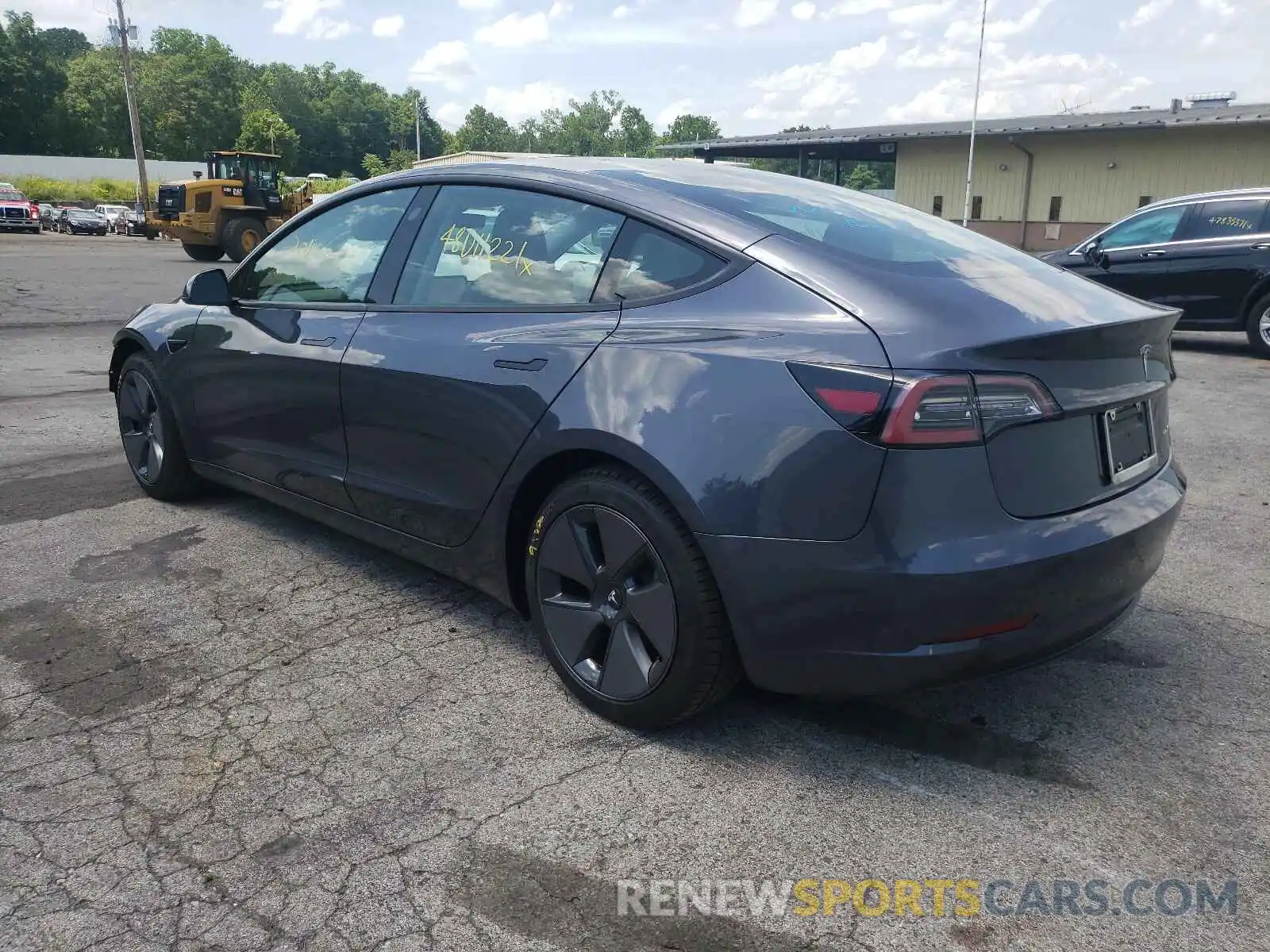 3 Photograph of a damaged car 5YJ3E1EB9MF983282 TESLA MODEL 3 2021