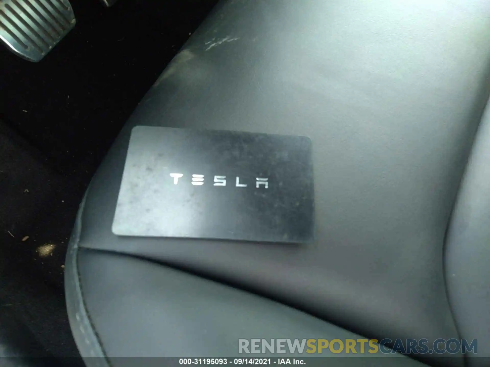 11 Photograph of a damaged car 5YJ3E1EB9MF988272 TESLA MODEL 3 2021