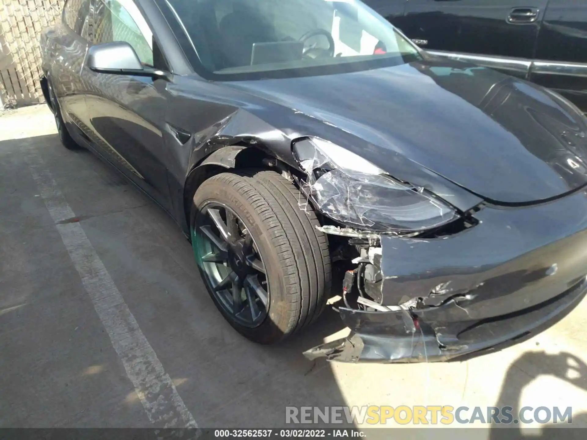 6 Photograph of a damaged car 5YJ3E1EB9MF997912 TESLA MODEL 3 2021