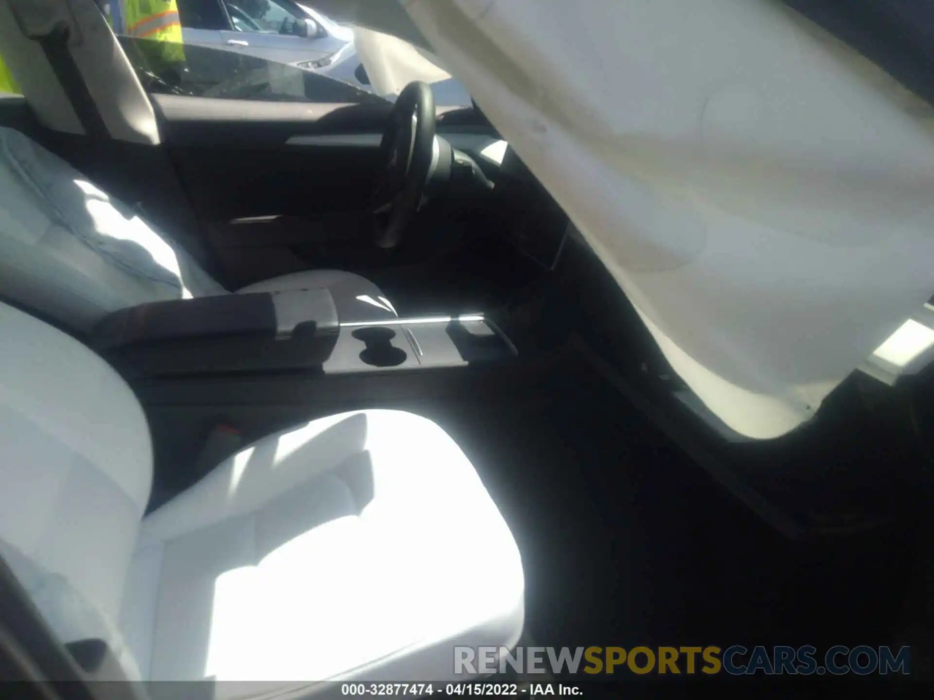 5 Photograph of a damaged car 5YJ3E1EB9MF999630 TESLA MODEL 3 2021