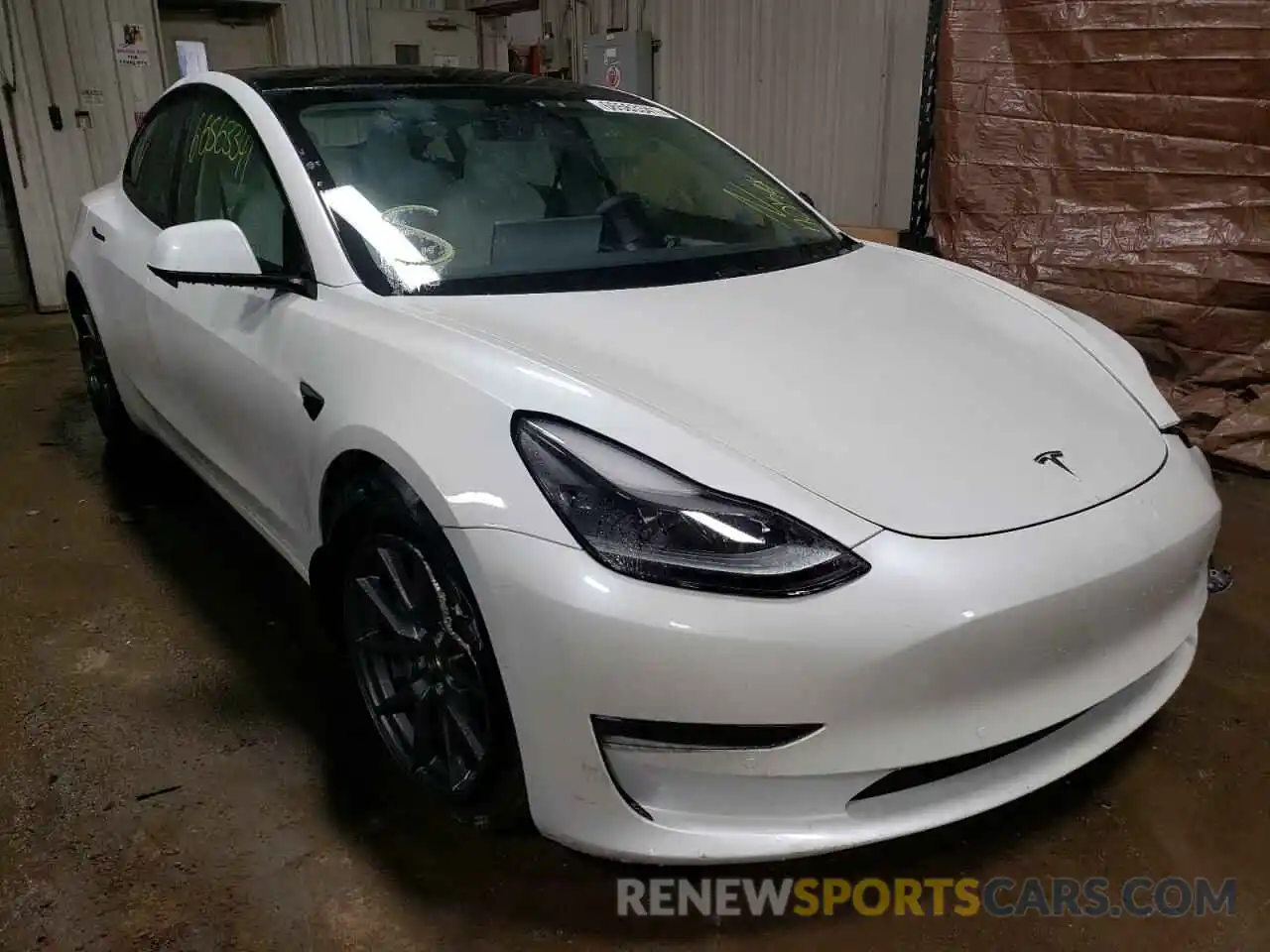 1 Photograph of a damaged car 5YJ3E1EBXMF013313 TESLA MODEL 3 2021