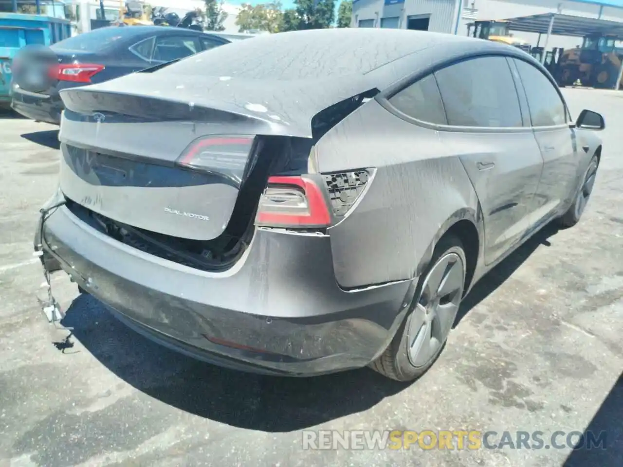 4 Photograph of a damaged car 5YJ3E1EBXMF070899 TESLA MODEL 3 2021