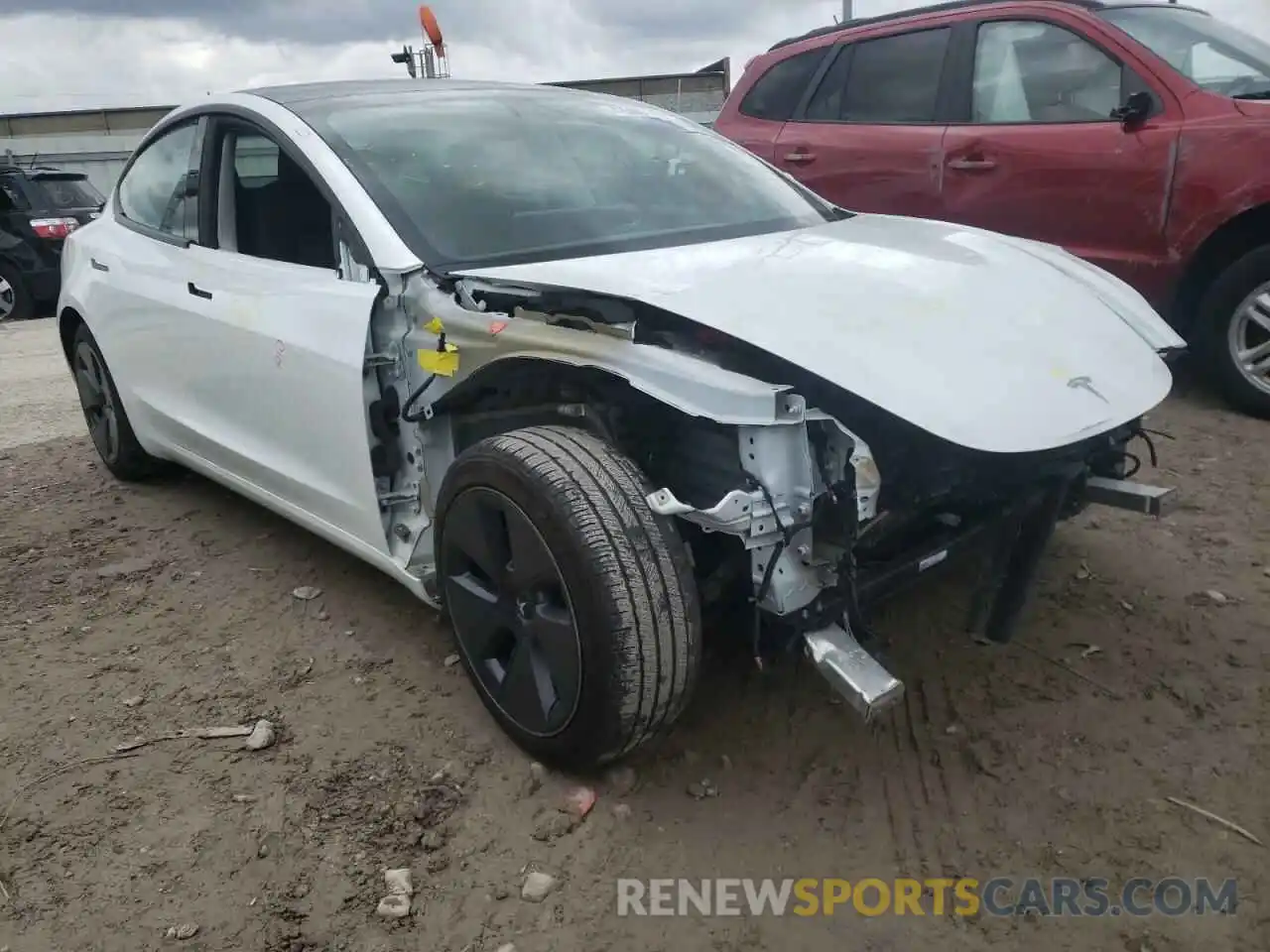 1 Photograph of a damaged car 5YJ3E1EBXMF862213 TESLA MODEL 3 2021