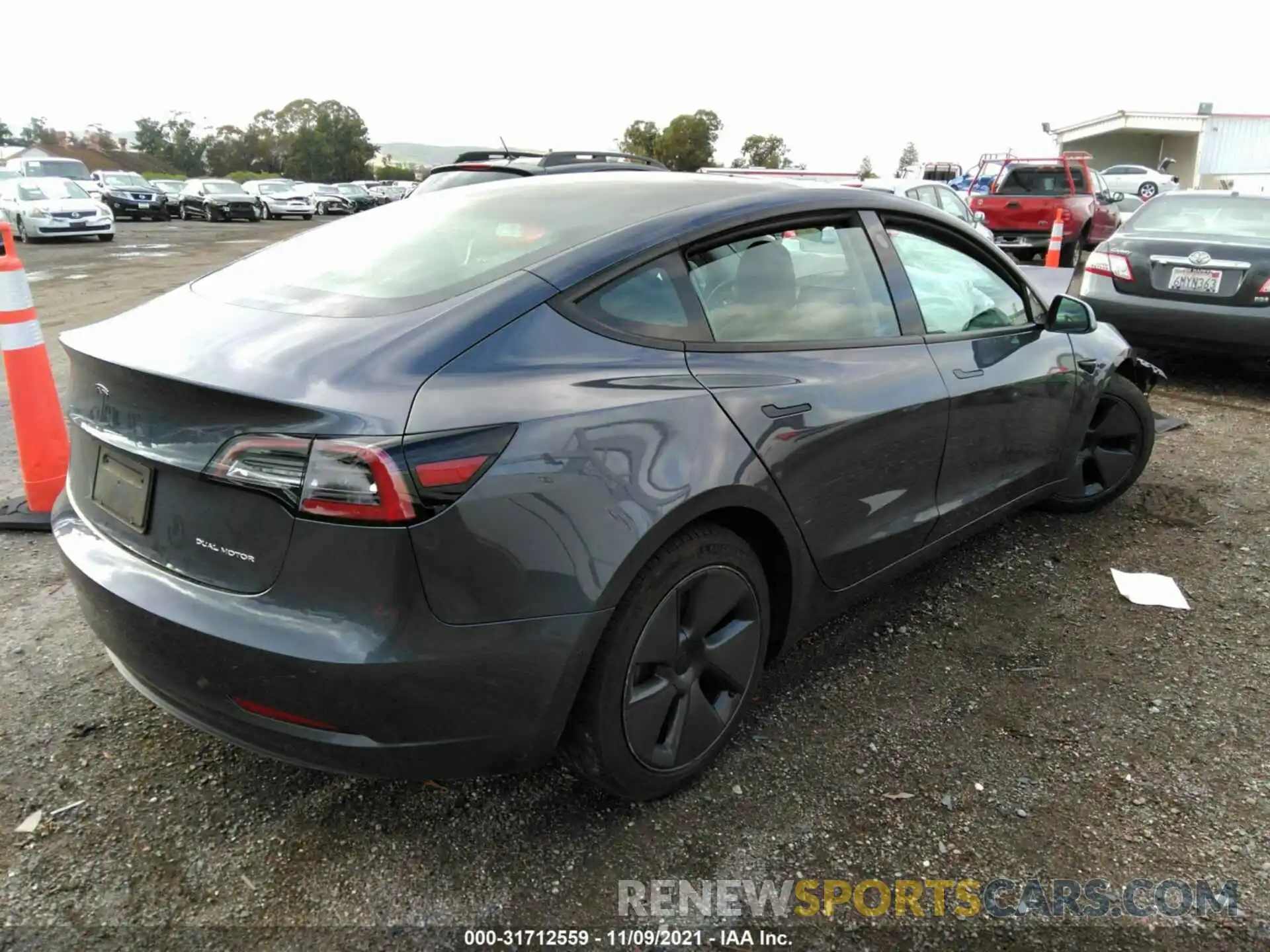 4 Фотография поврежденного автомобиля 5YJ3E1EBXMF874913 TESLA MODEL 3 2021