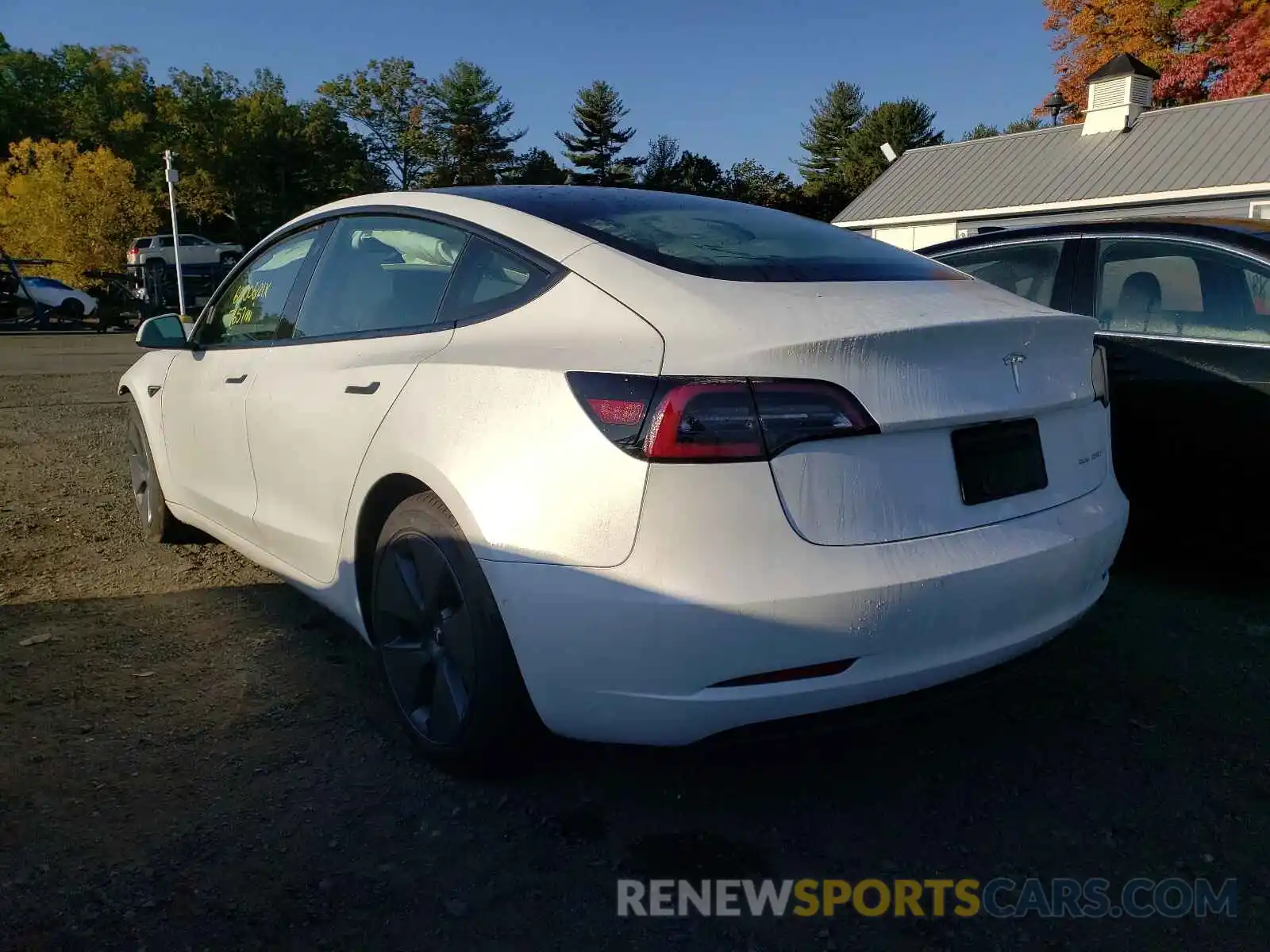 3 Photograph of a damaged car 5YJ3E1EBXMF901995 TESLA MODEL 3 2021