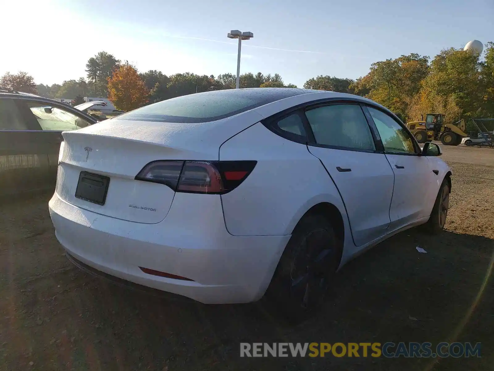 4 Photograph of a damaged car 5YJ3E1EBXMF901995 TESLA MODEL 3 2021