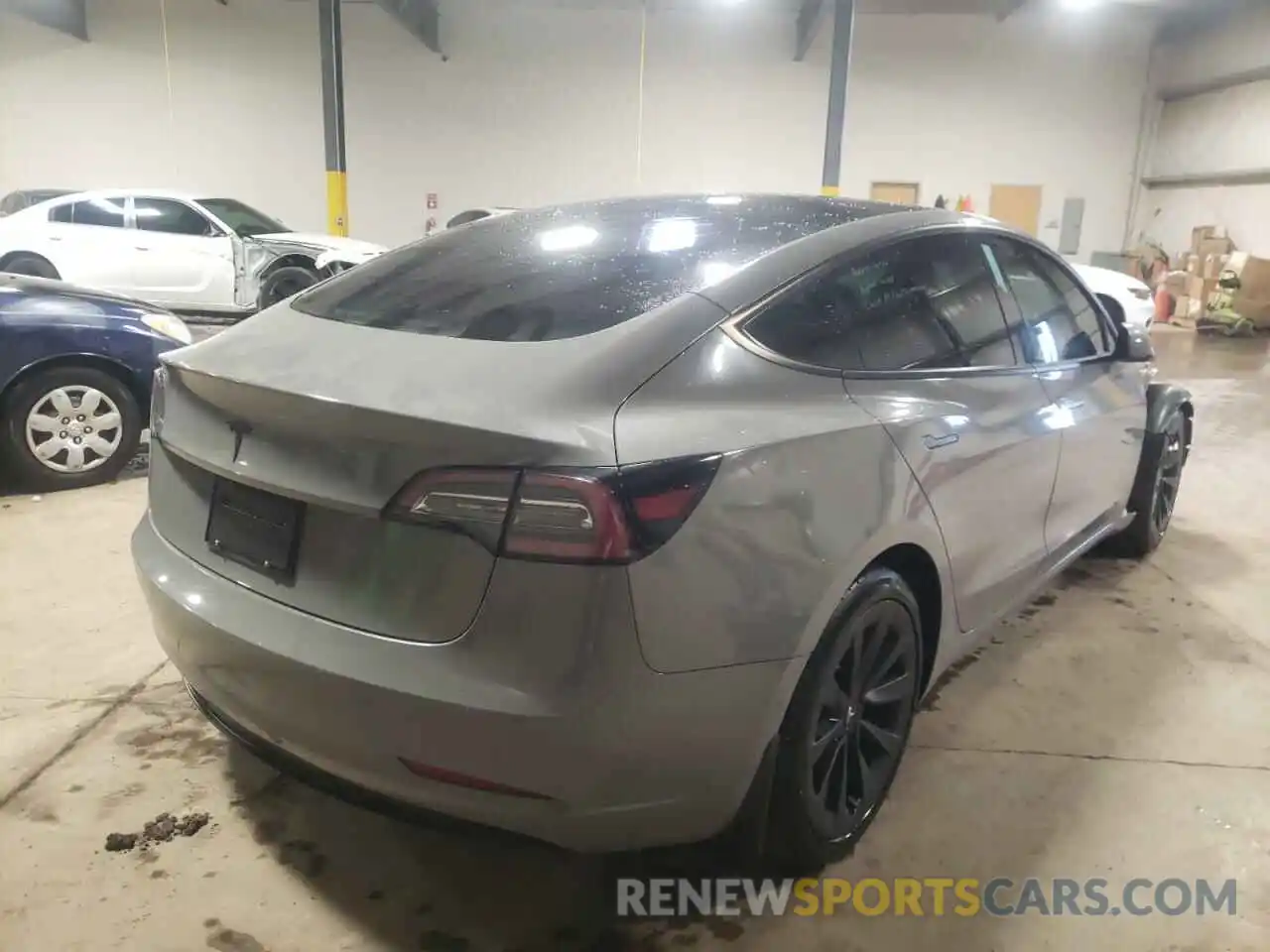 4 Фотография поврежденного автомобиля 5YJ3E1EBXMF902211 TESLA MODEL 3 2021