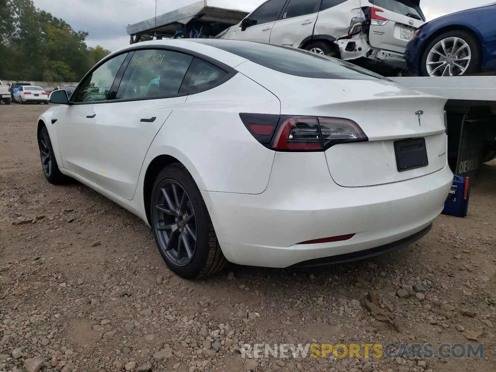 3 Фотография поврежденного автомобиля 5YJ3E1EBXMF924791 TESLA MODEL 3 2021