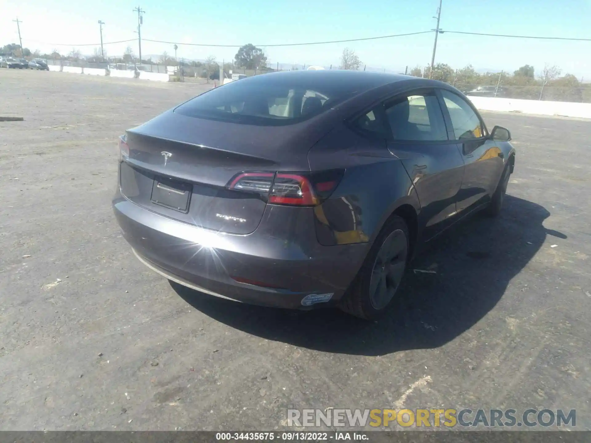 4 Photograph of a damaged car 5YJ3E1EBXMF939131 TESLA MODEL 3 2021