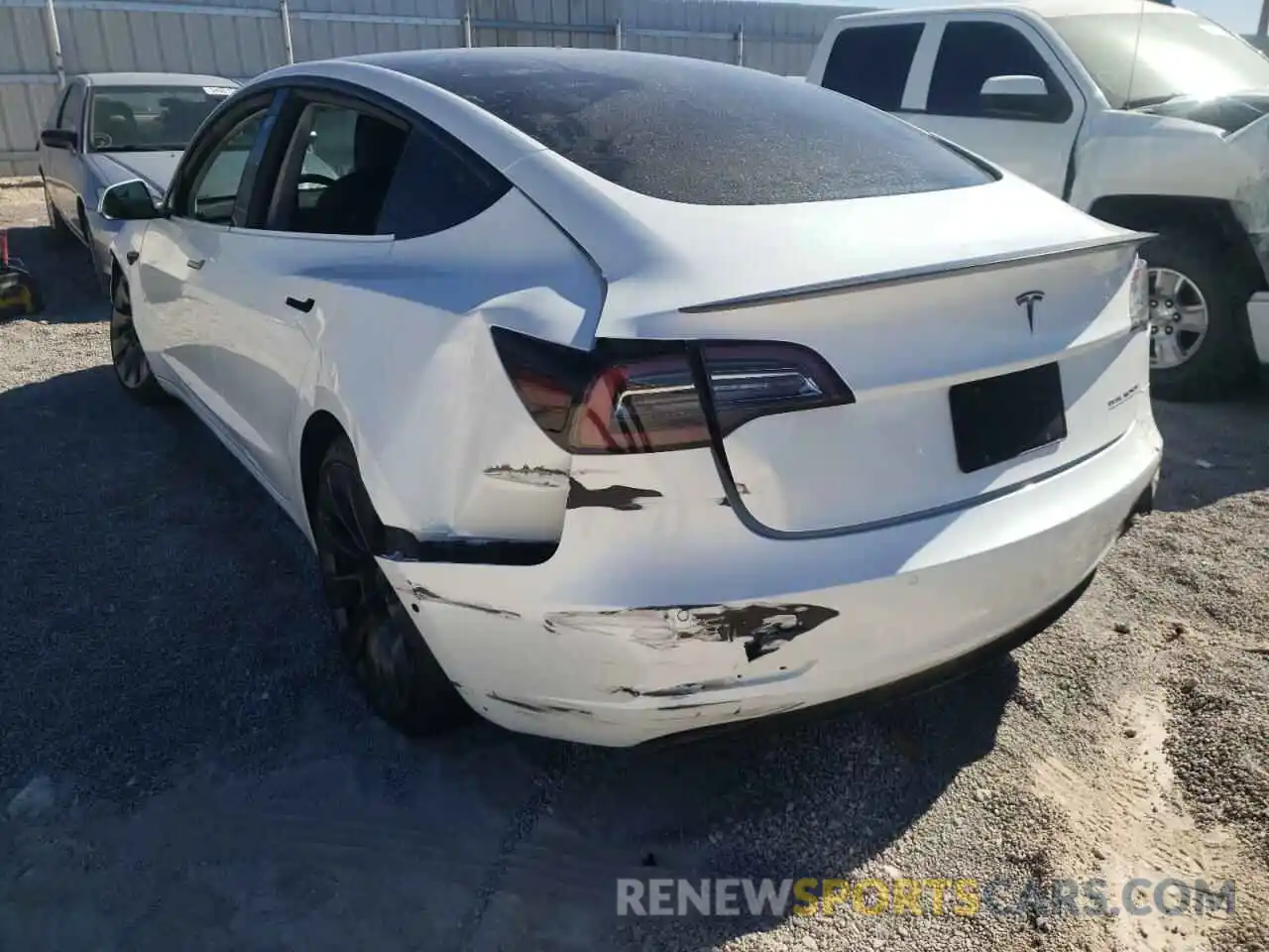 3 Photograph of a damaged car 5YJ3E1EC0MF001597 TESLA MODEL 3 2021