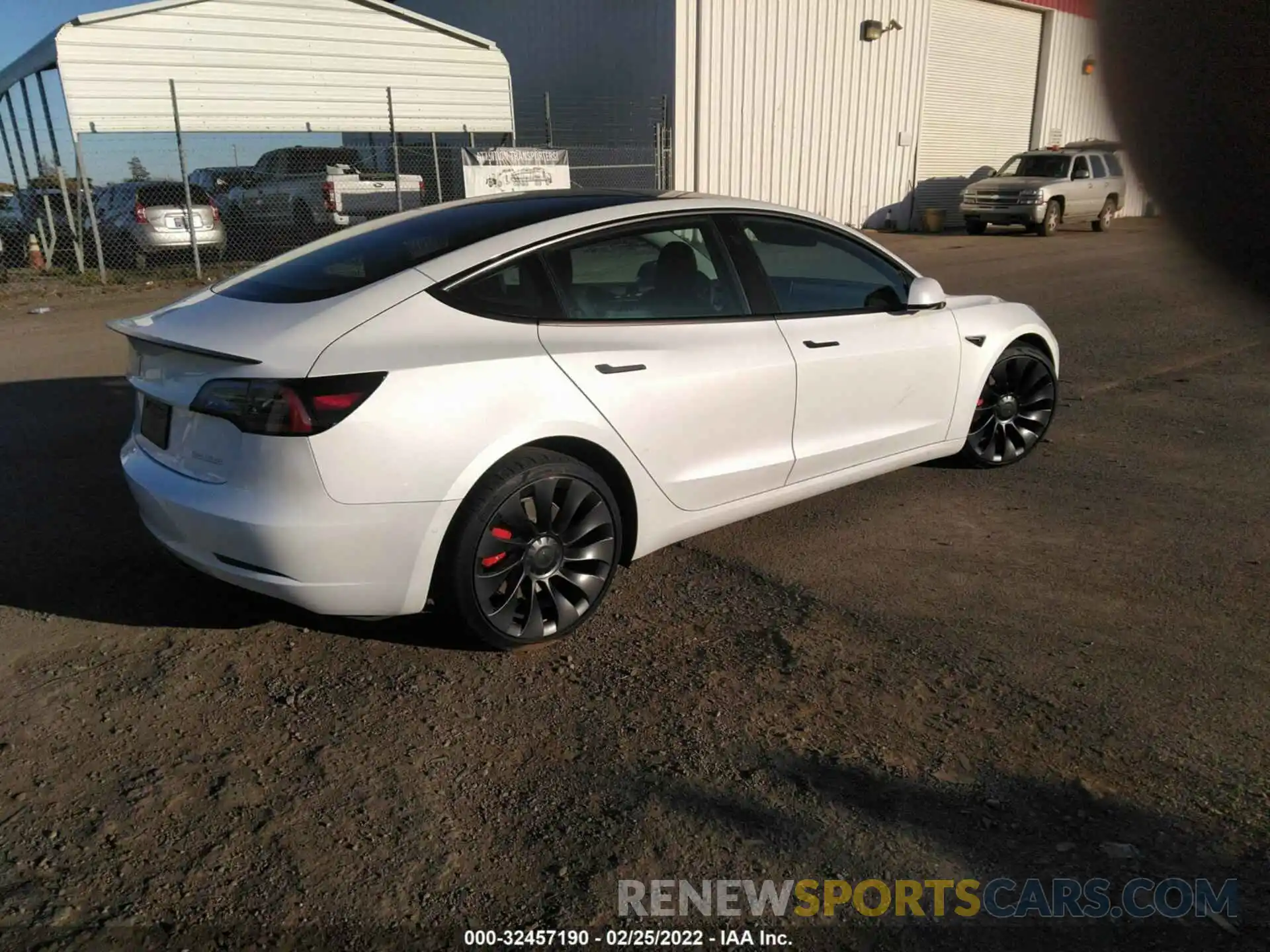 4 Фотография поврежденного автомобиля 5YJ3E1EC1MF029571 TESLA MODEL 3 2021