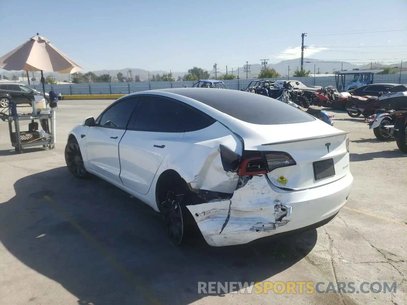 3 Photograph of a damaged car 5YJ3E1EC1MF876266 TESLA MODEL 3 2021