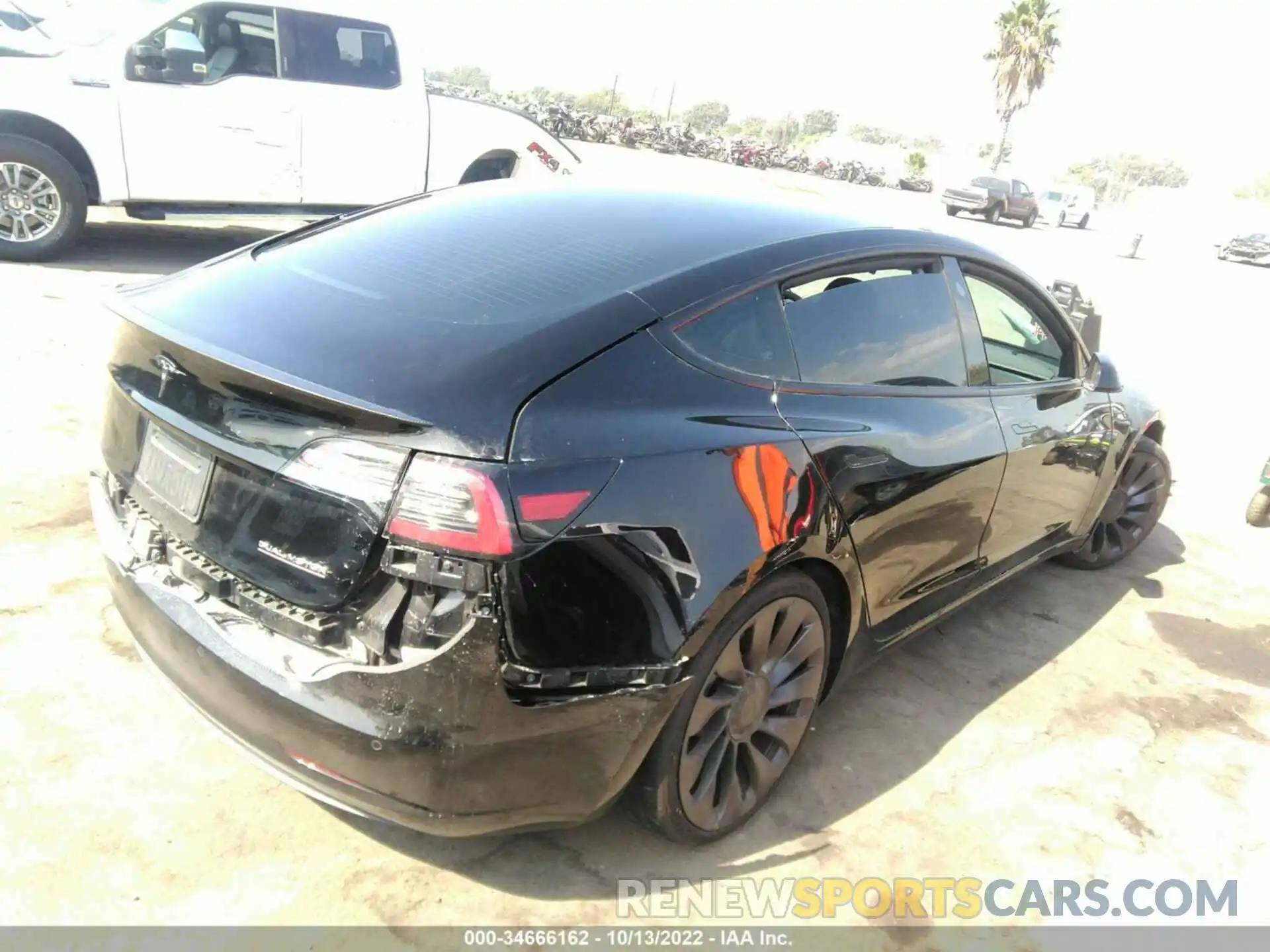 4 Photograph of a damaged car 5YJ3E1EC2MF030213 TESLA MODEL 3 2021