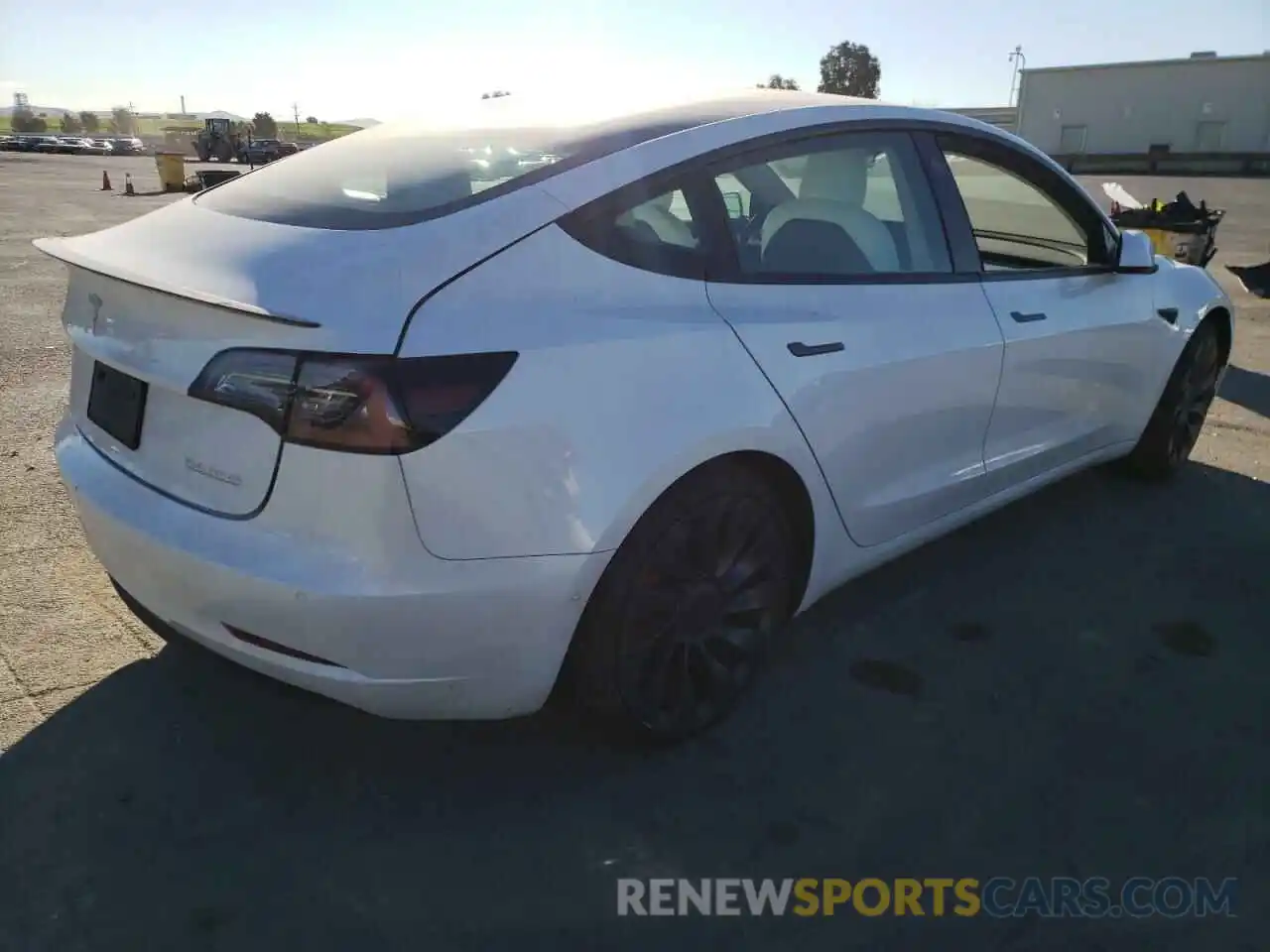 4 Photograph of a damaged car 5YJ3E1EC3MF020225 TESLA MODEL 3 2021