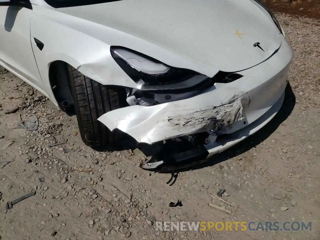 9 Photograph of a damaged car 5YJ3E1EC3MF024288 TESLA MODEL 3 2021