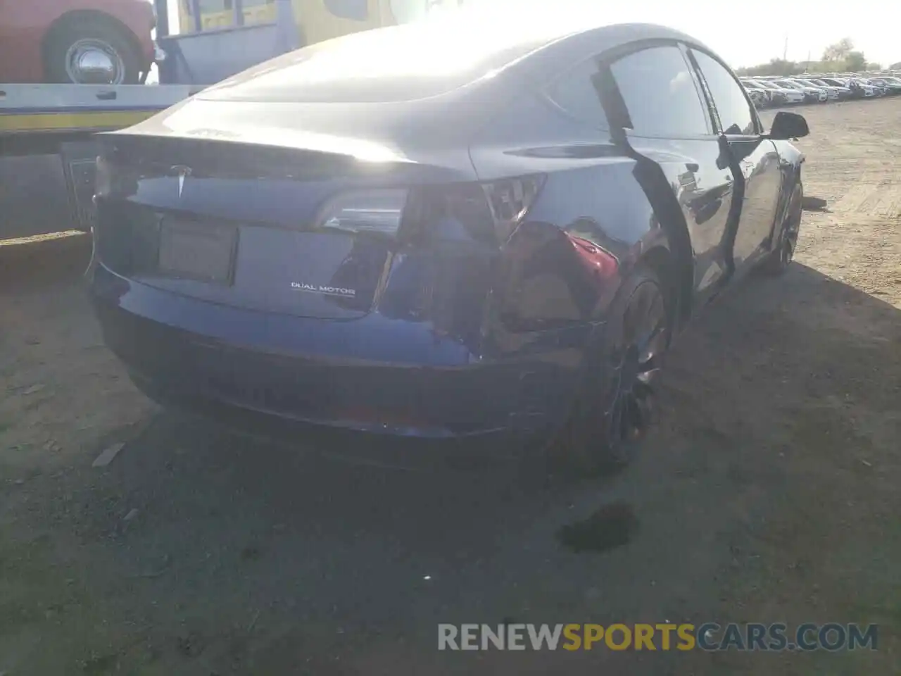 4 Photograph of a damaged car 5YJ3E1EC3MF064922 TESLA MODEL 3 2021