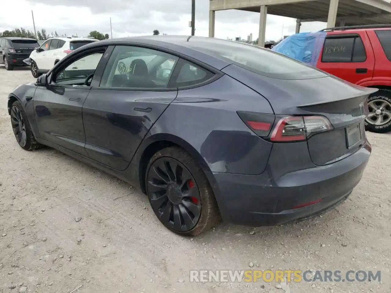 3 Photograph of a damaged car 5YJ3E1EC4MF030181 TESLA MODEL 3 2021