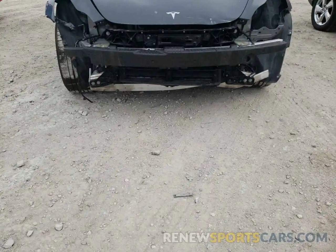 9 Photograph of a damaged car 5YJ3E1EC4MF030181 TESLA MODEL 3 2021