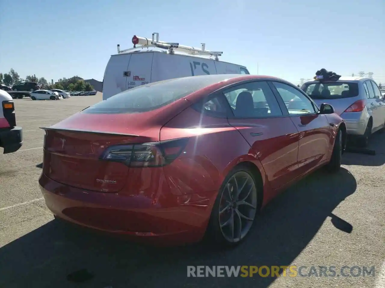 4 Photograph of a damaged car 5YJ3E1EC4MF074360 TESLA MODEL 3 2021