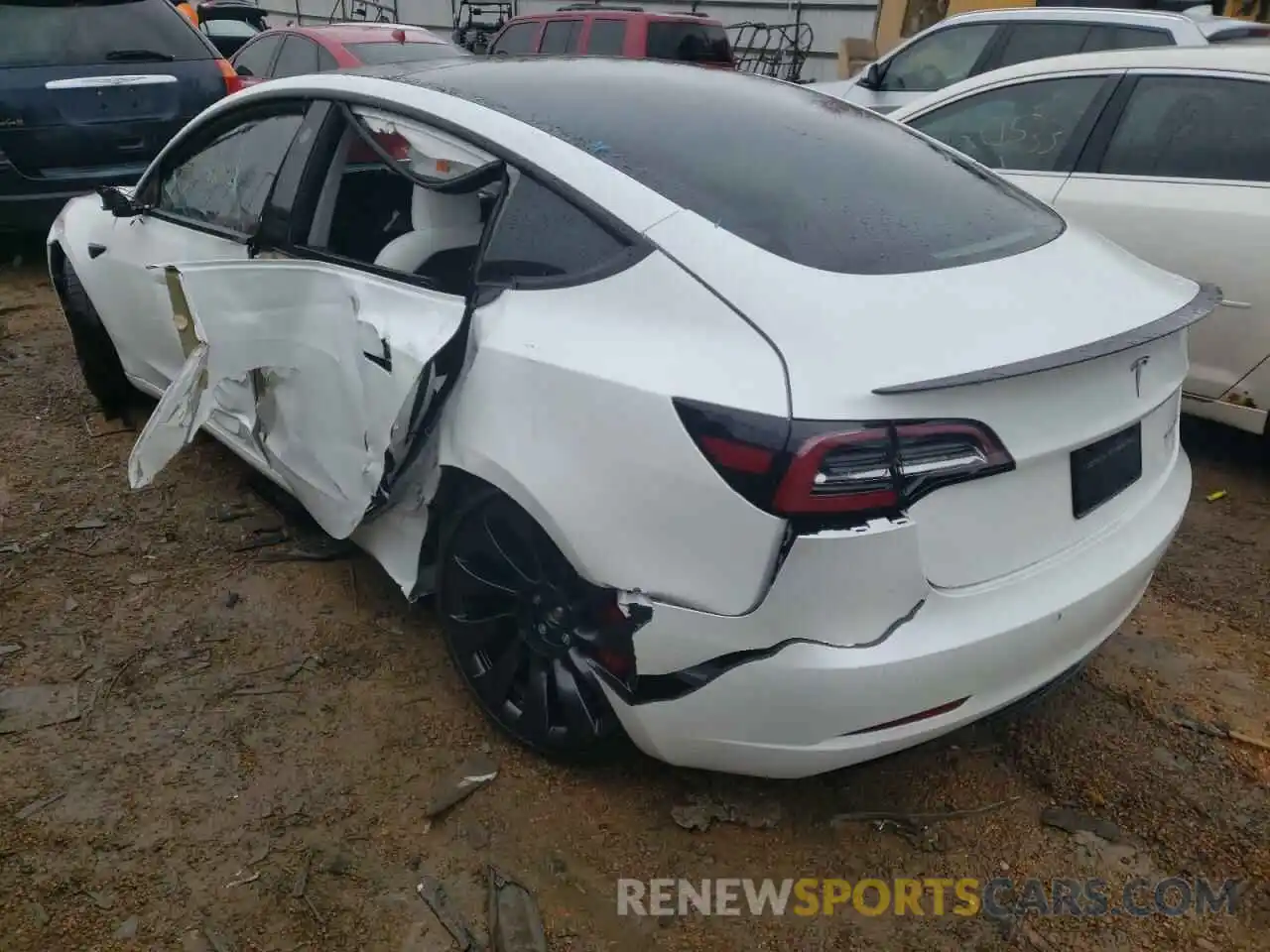 3 Photograph of a damaged car 5YJ3E1EC5MF044638 TESLA MODEL 3 2021