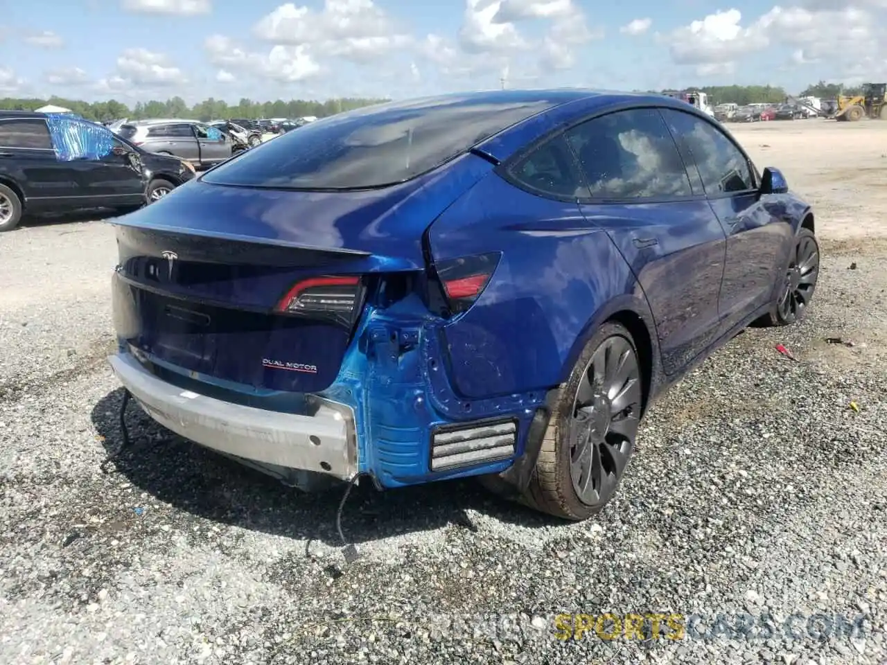 4 Photograph of a damaged car 5YJ3E1EC5MF056529 TESLA MODEL 3 2021