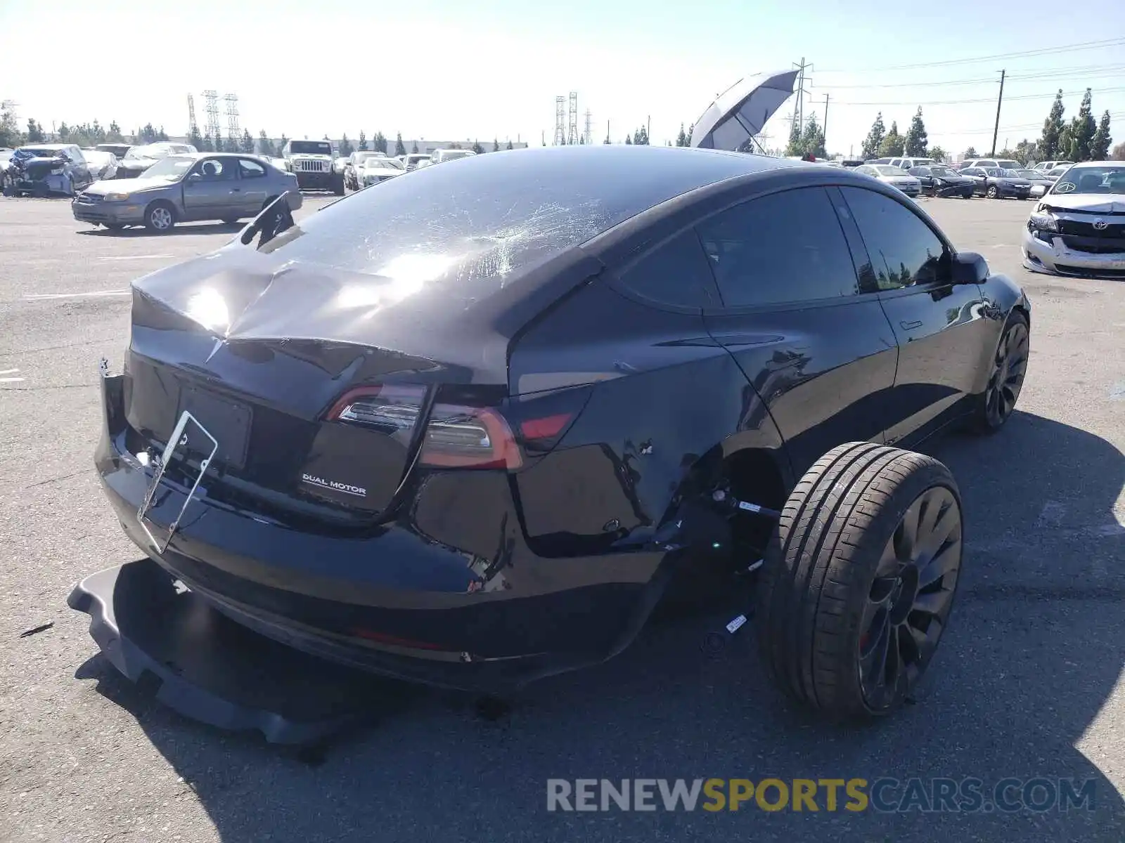 4 Photograph of a damaged car 5YJ3E1EC5MF078322 TESLA MODEL 3 2021