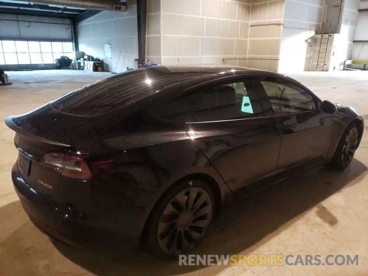 4 Photograph of a damaged car 5YJ3E1EC6MF001619 TESLA MODEL 3 2021