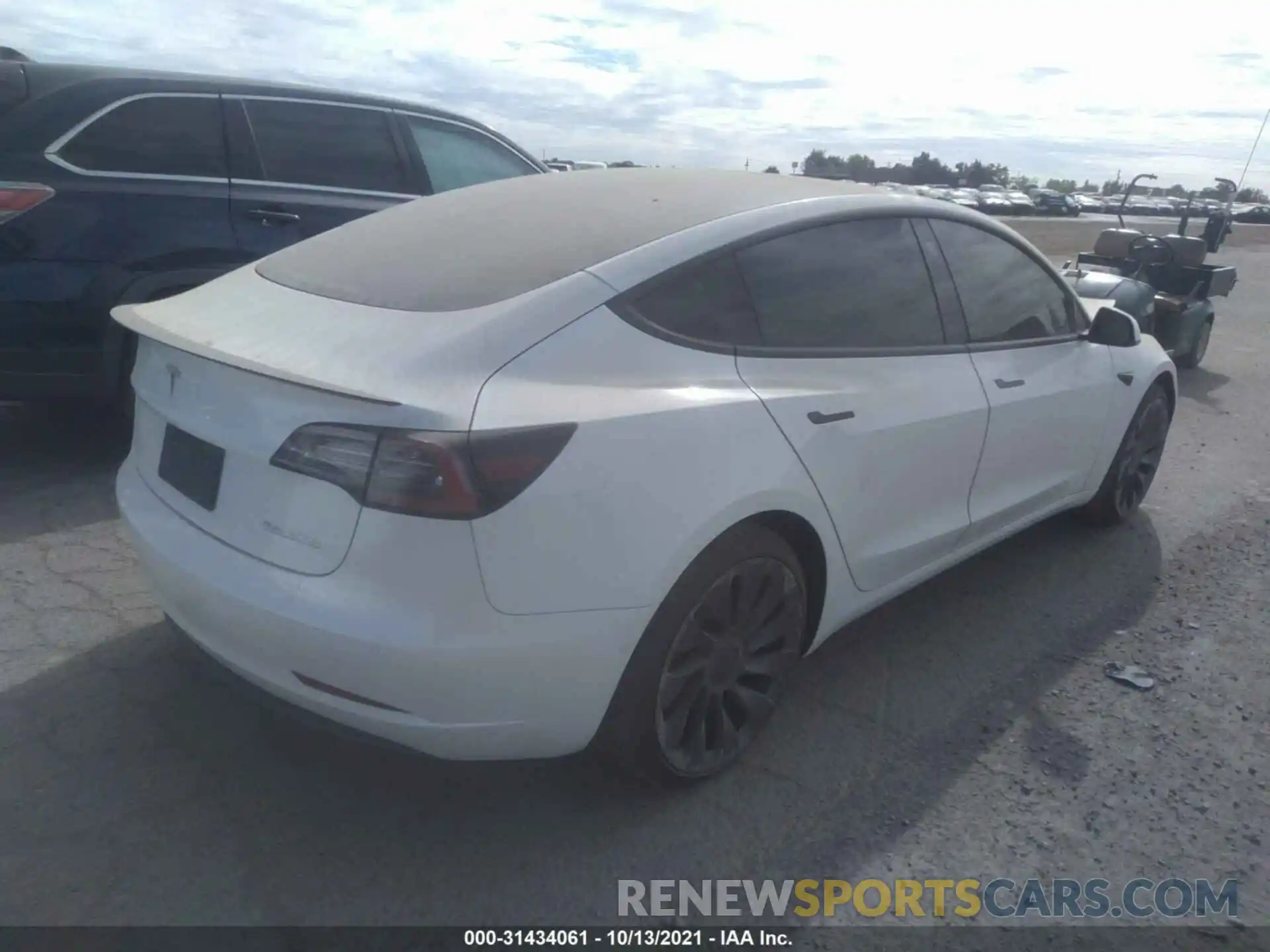 4 Photograph of a damaged car 5YJ3E1EC6MF024298 TESLA MODEL 3 2021