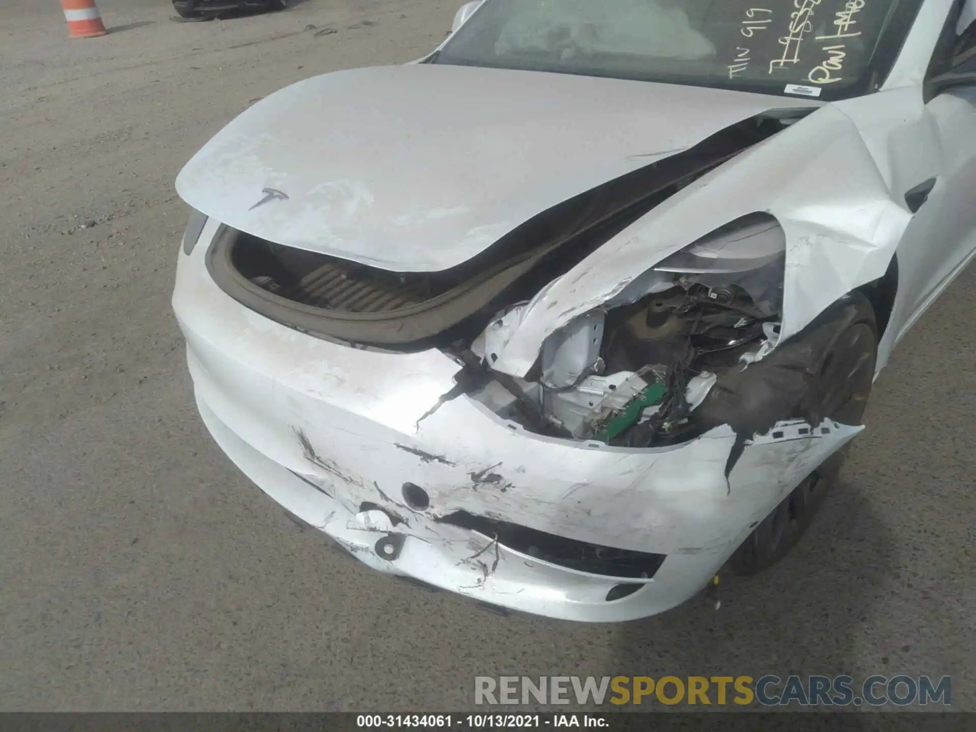 6 Photograph of a damaged car 5YJ3E1EC6MF024298 TESLA MODEL 3 2021