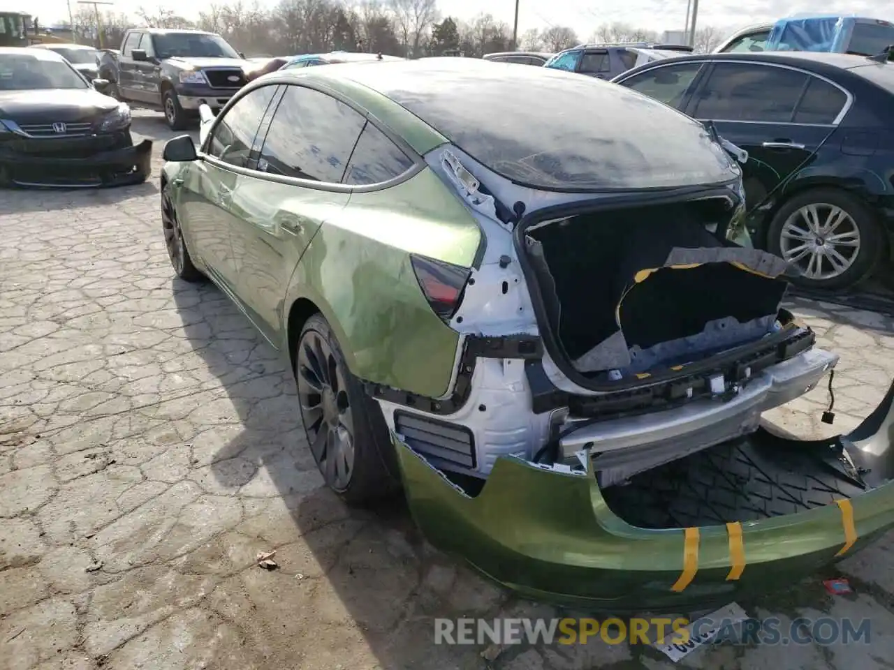 3 Photograph of a damaged car 5YJ3E1EC6MF992367 TESLA MODEL 3 2021