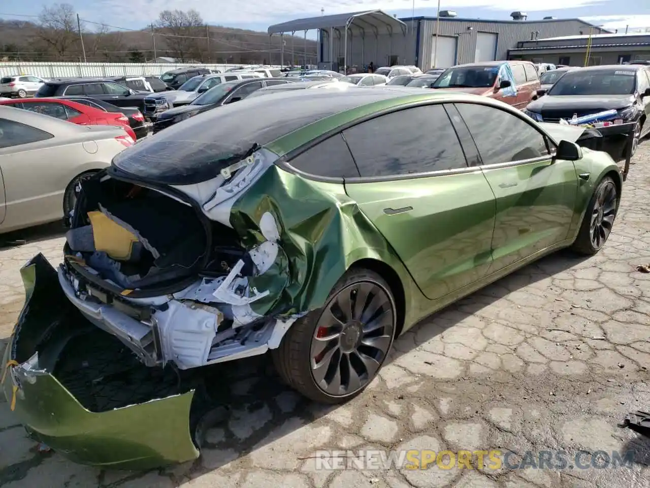 4 Фотография поврежденного автомобиля 5YJ3E1EC6MF992367 TESLA MODEL 3 2021