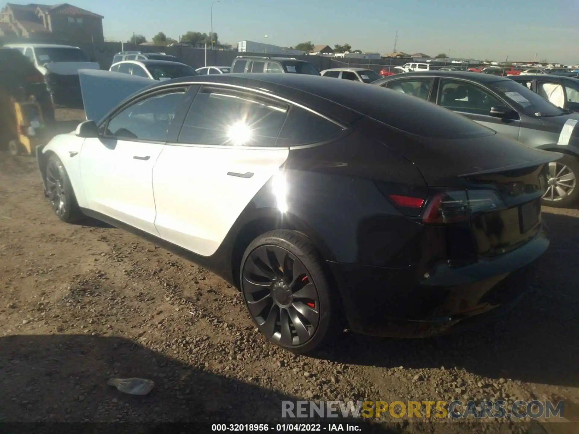 3 Photograph of a damaged car 5YJ3E1EC7MF098006 TESLA MODEL 3 2021