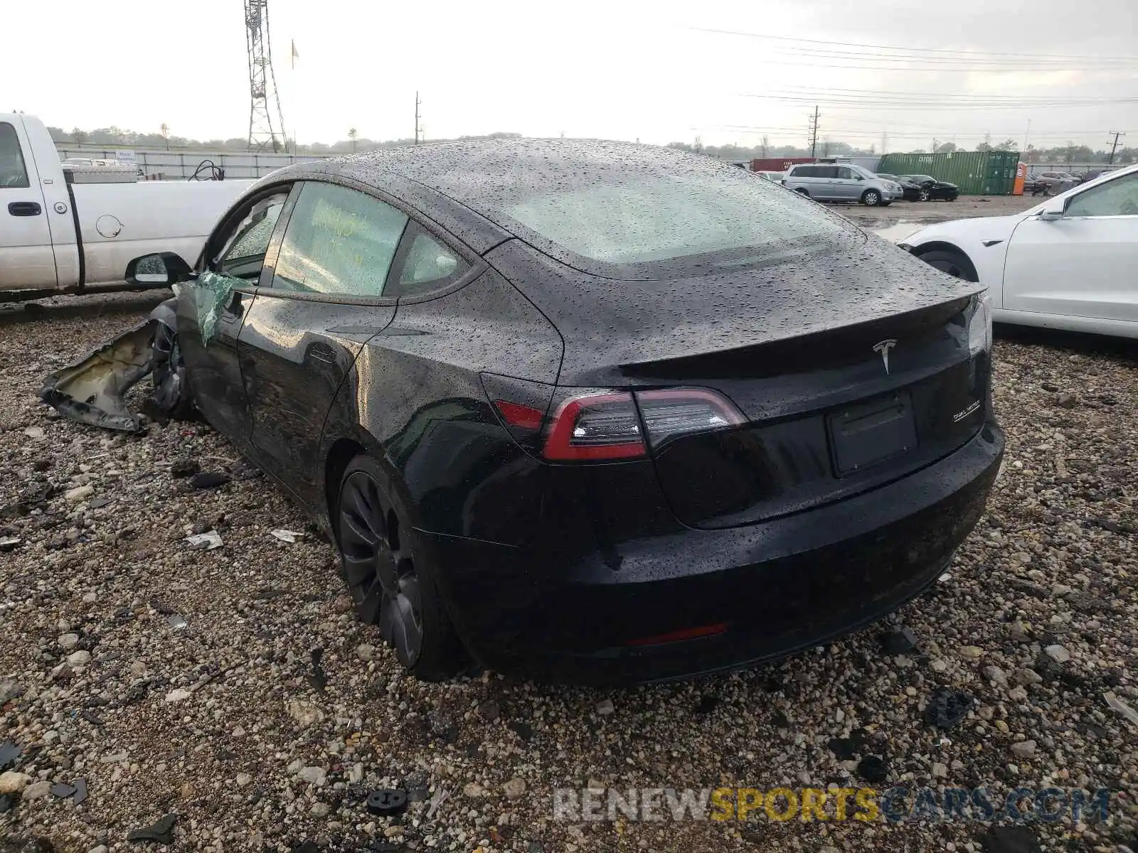 3 Photograph of a damaged car 5YJ3E1EC8MF914298 TESLA MODEL 3 2021