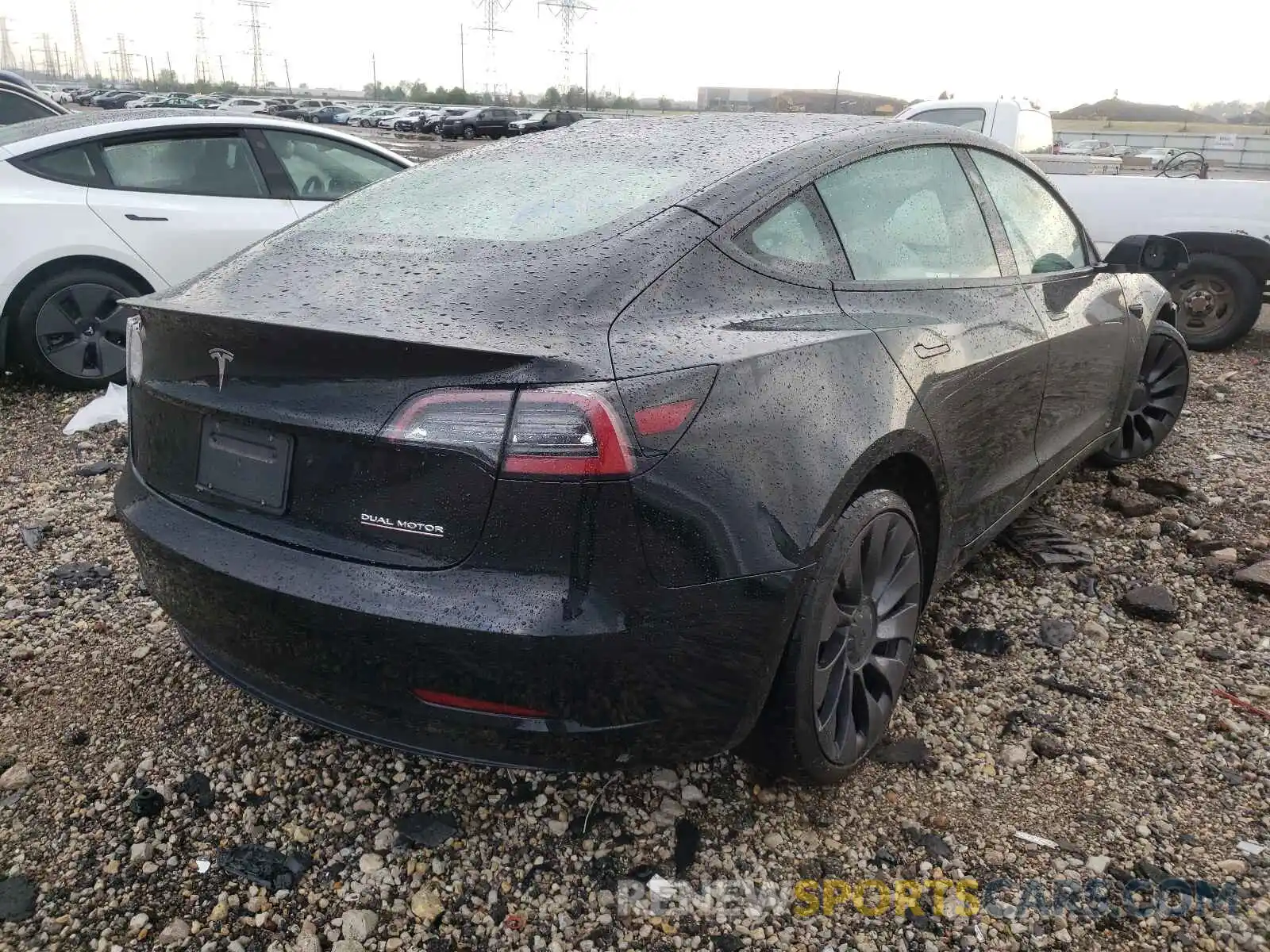 4 Фотография поврежденного автомобиля 5YJ3E1EC8MF914298 TESLA MODEL 3 2021