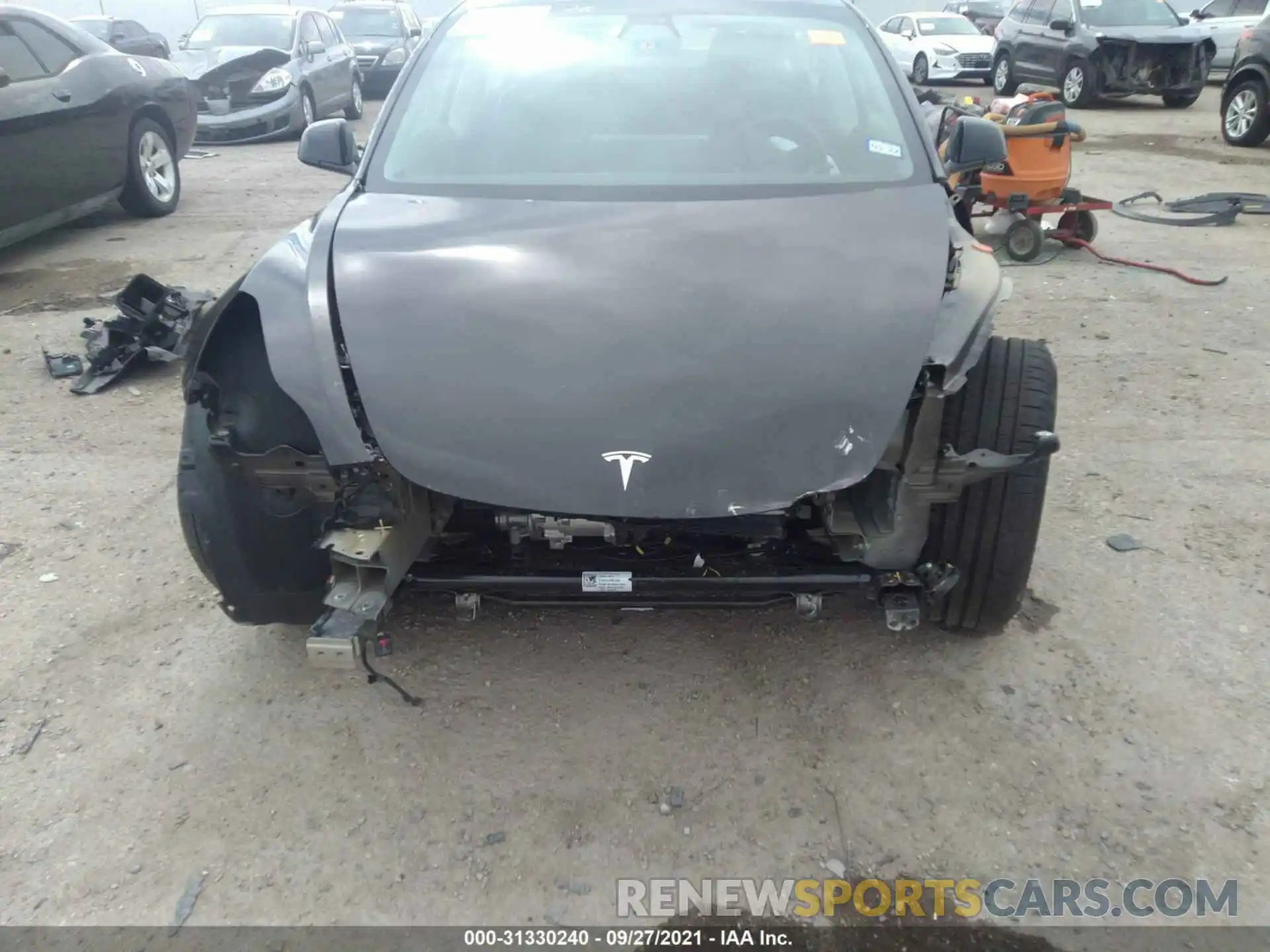 6 Photograph of a damaged car 5YJ3E1EC8MF976008 TESLA MODEL 3 2021