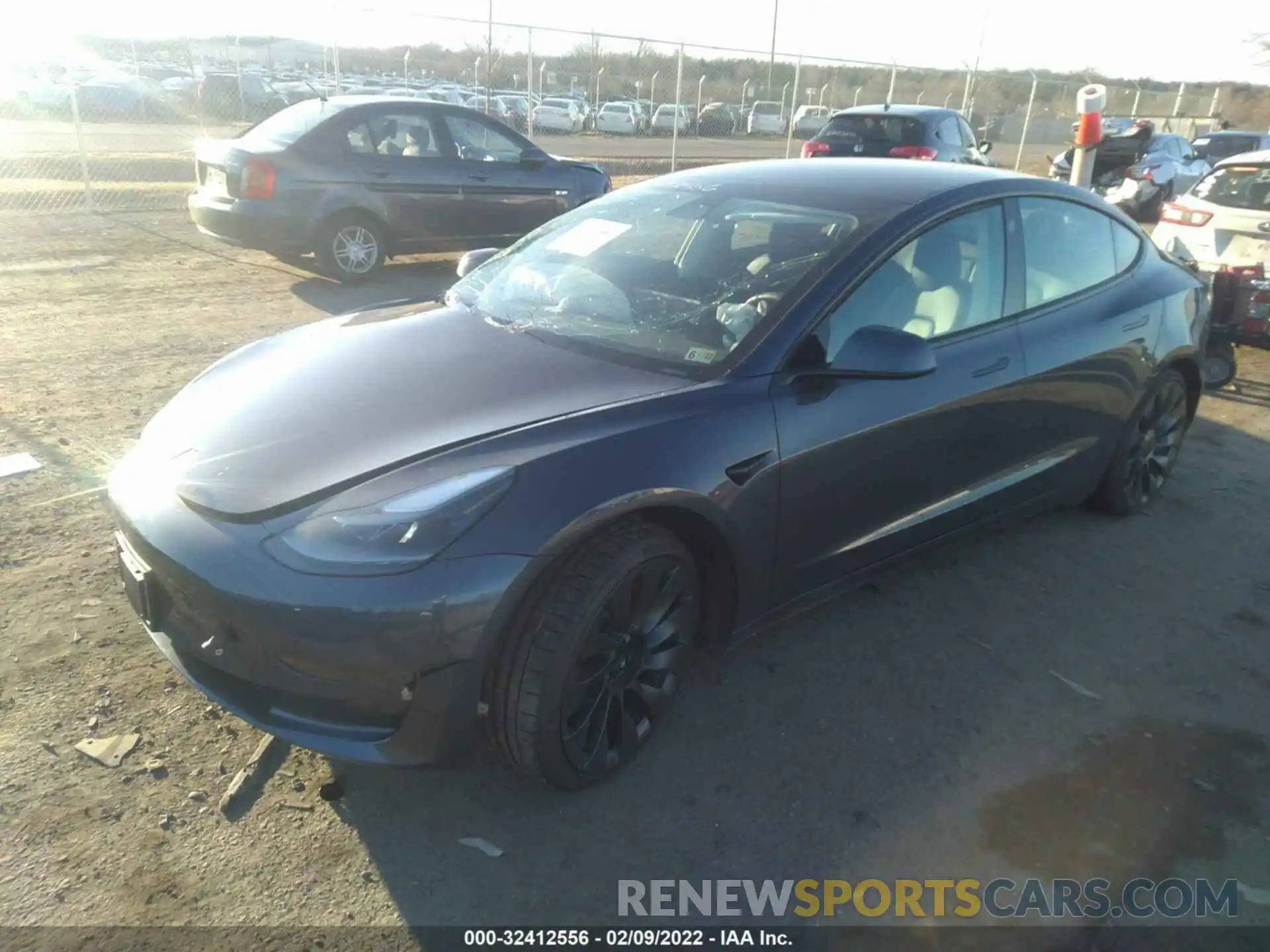 2 Photograph of a damaged car 5YJ3E1EC8MF976073 TESLA MODEL 3 2021