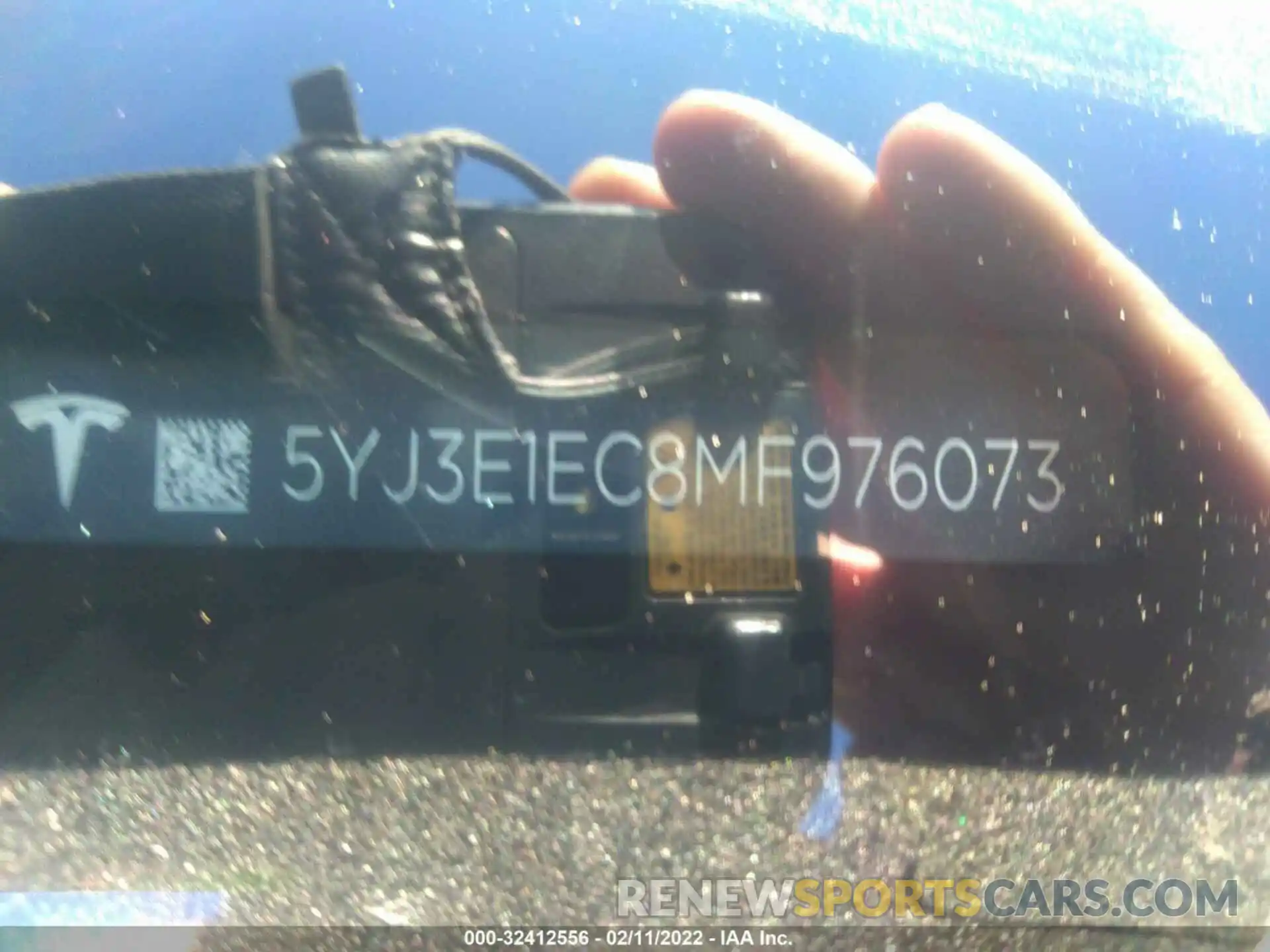 9 Photograph of a damaged car 5YJ3E1EC8MF976073 TESLA MODEL 3 2021