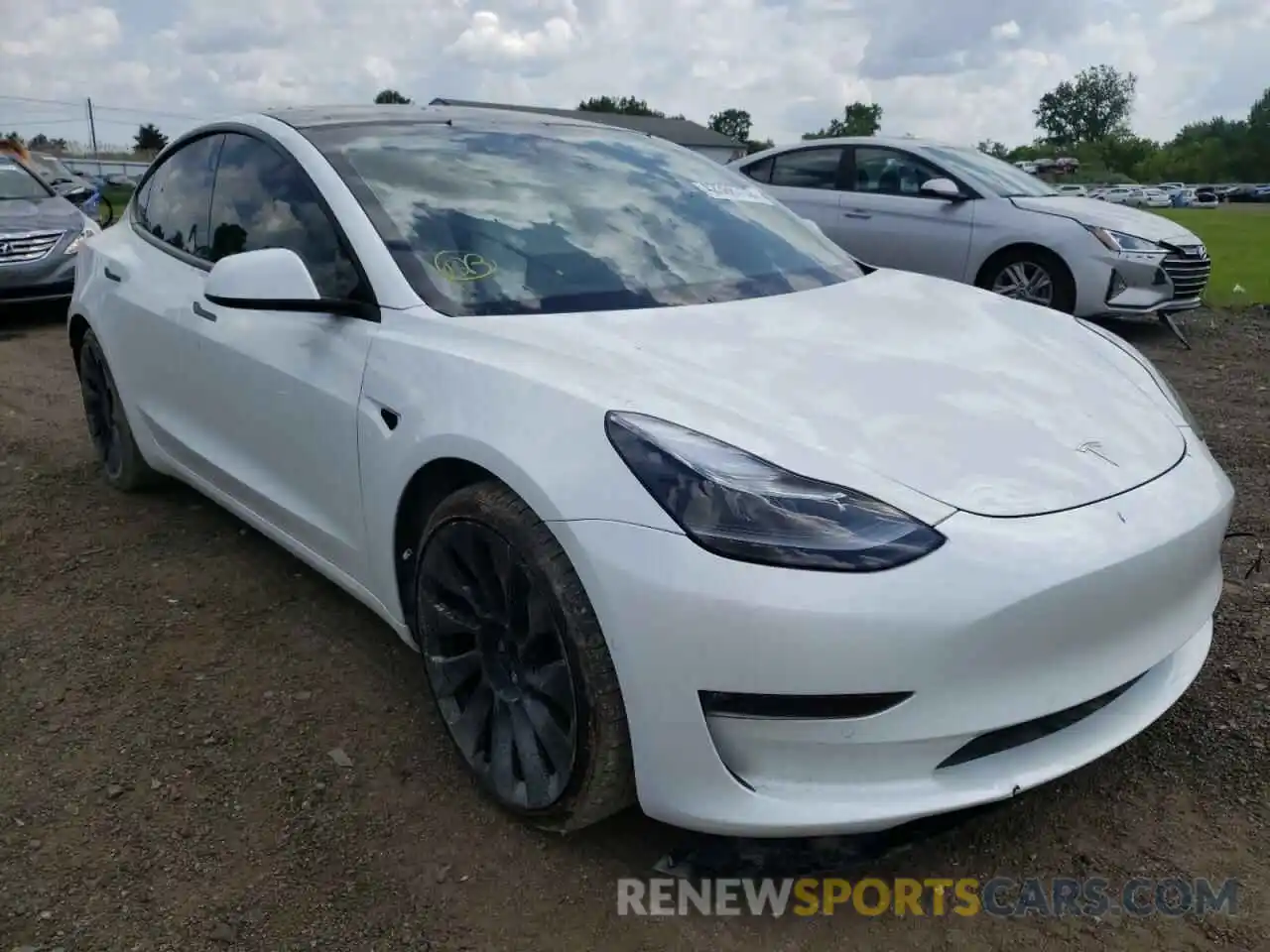 1 Photograph of a damaged car 5YJ3E1EC9MF013425 TESLA MODEL 3 2021