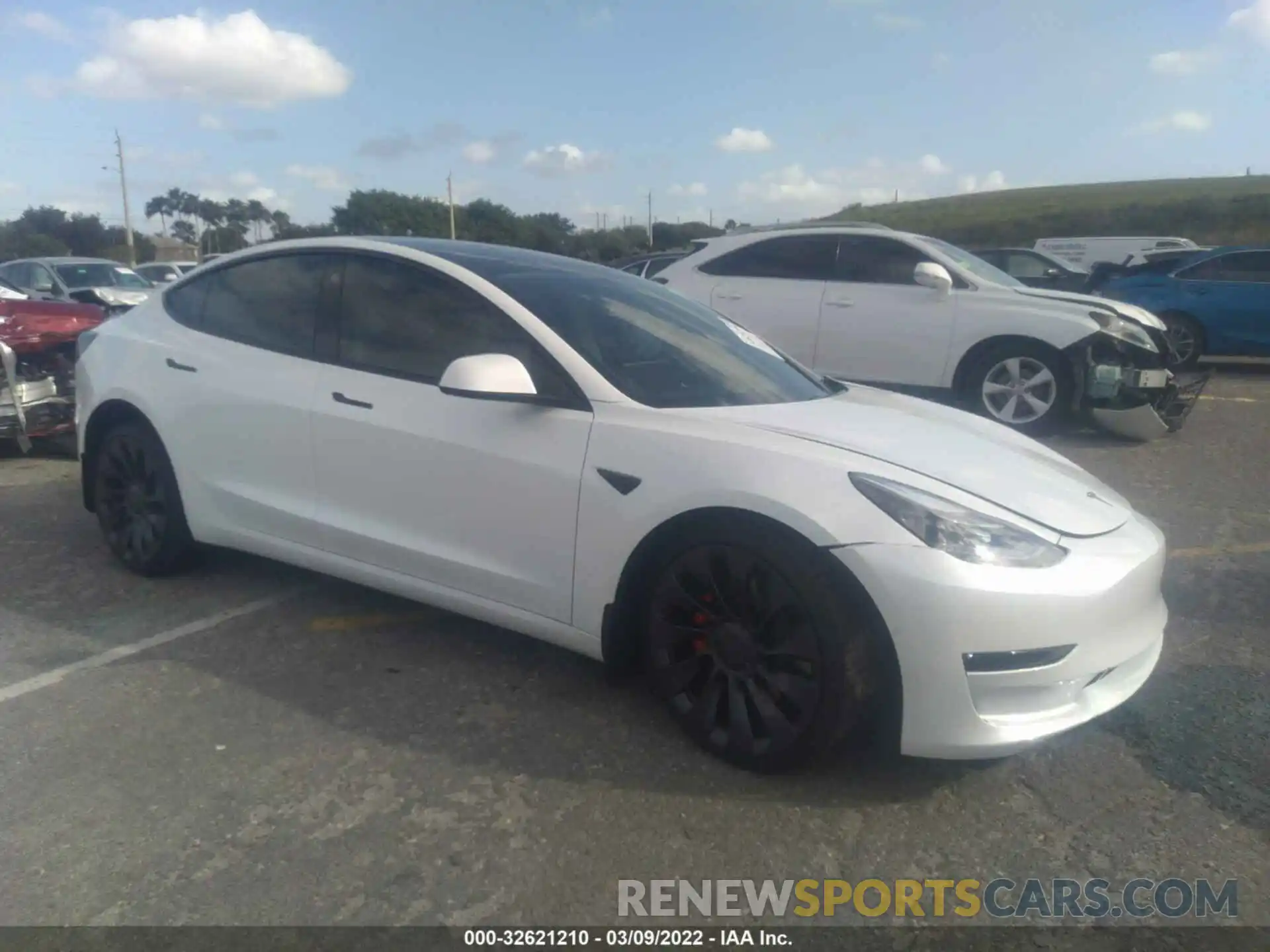 1 Photograph of a damaged car 5YJ3E1EC9MF060373 TESLA MODEL 3 2021