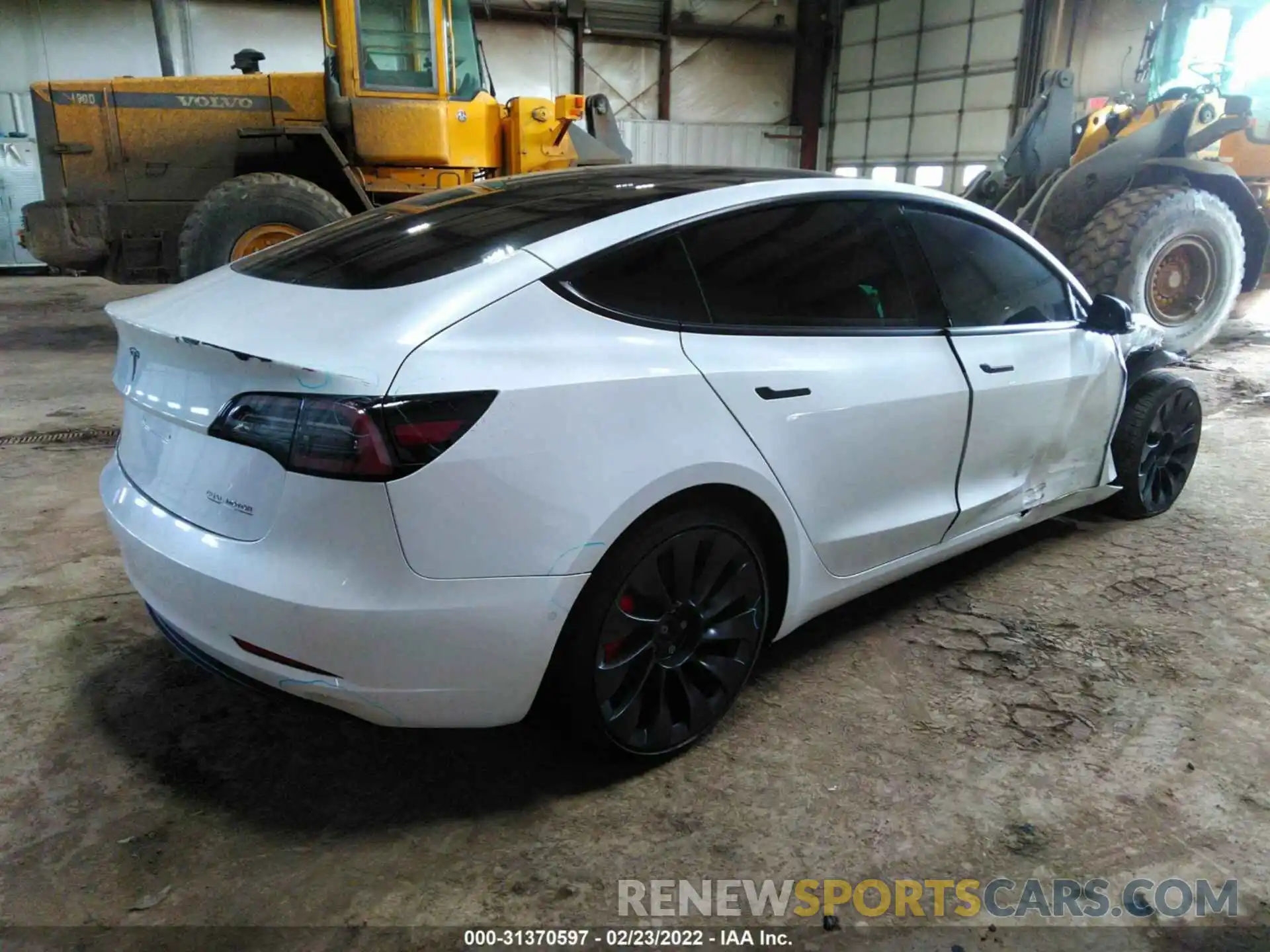 4 Фотография поврежденного автомобиля 5YJ3E1EC9MF849770 TESLA MODEL 3 2021