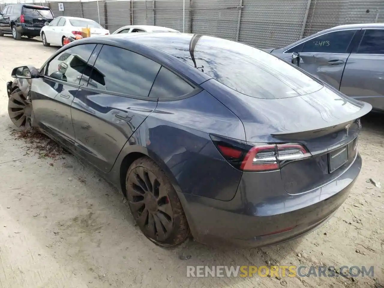 3 Фотография поврежденного автомобиля 5YJ3E1ECXMF078106 TESLA MODEL 3 2021