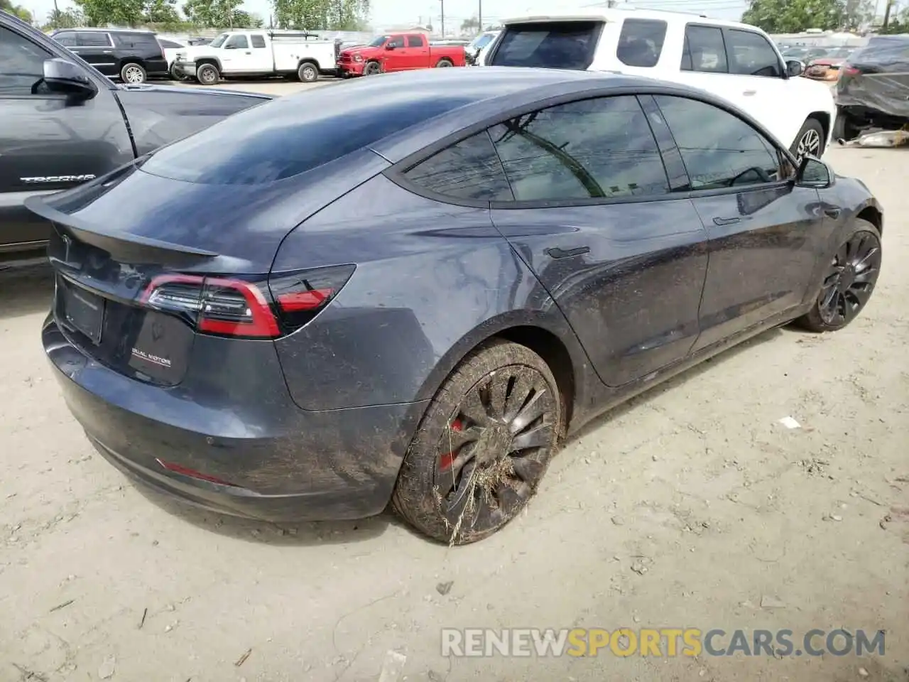 4 Photograph of a damaged car 5YJ3E1ECXMF078106 TESLA MODEL 3 2021