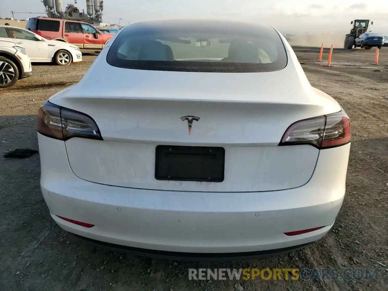 6 Photograph of a damaged car 5YJ3E1EA0NF147997 TESLA MODEL 3 2022